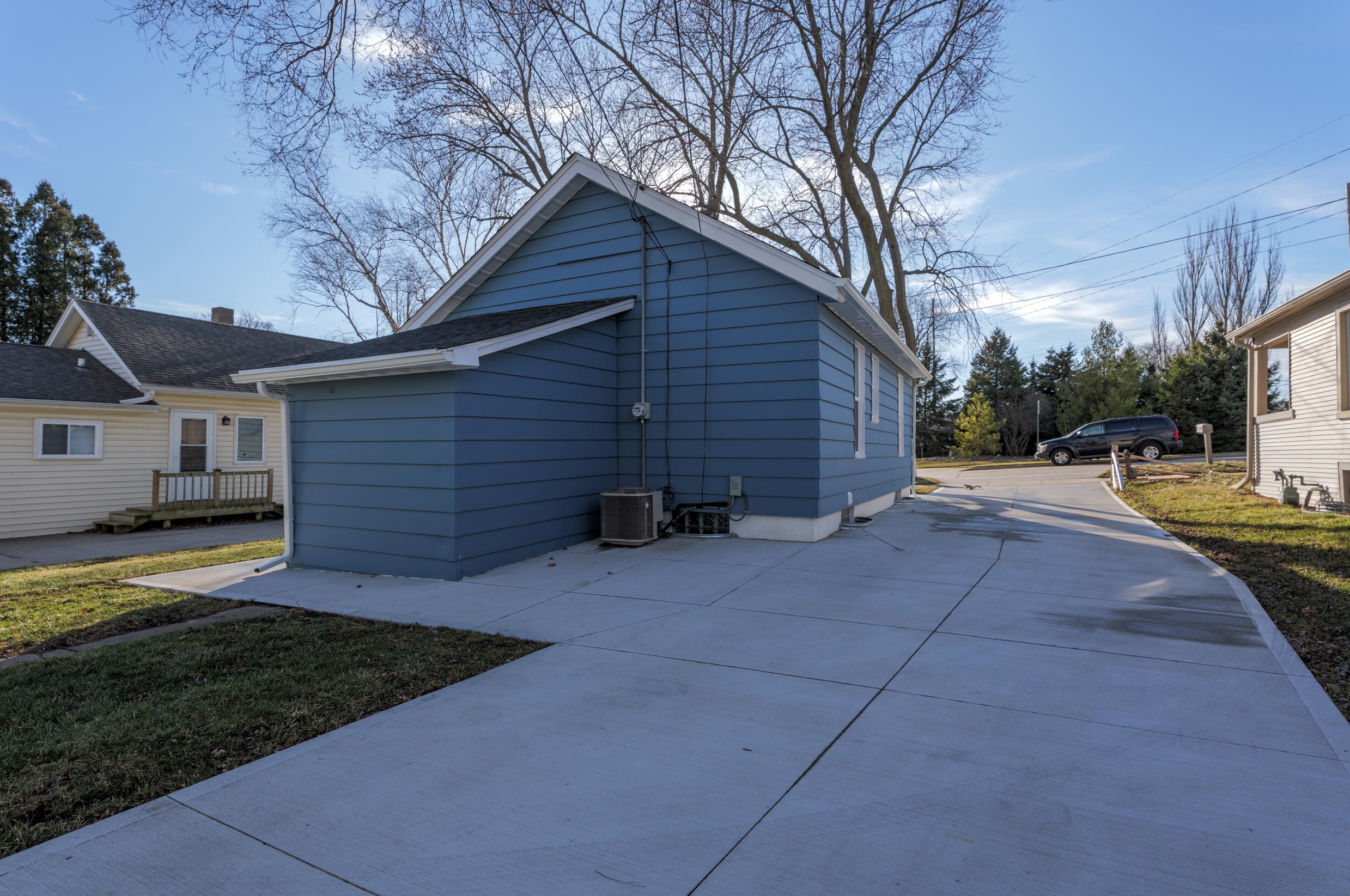 7107 45th Ave, Kenosha WI  53142-1727 exterior