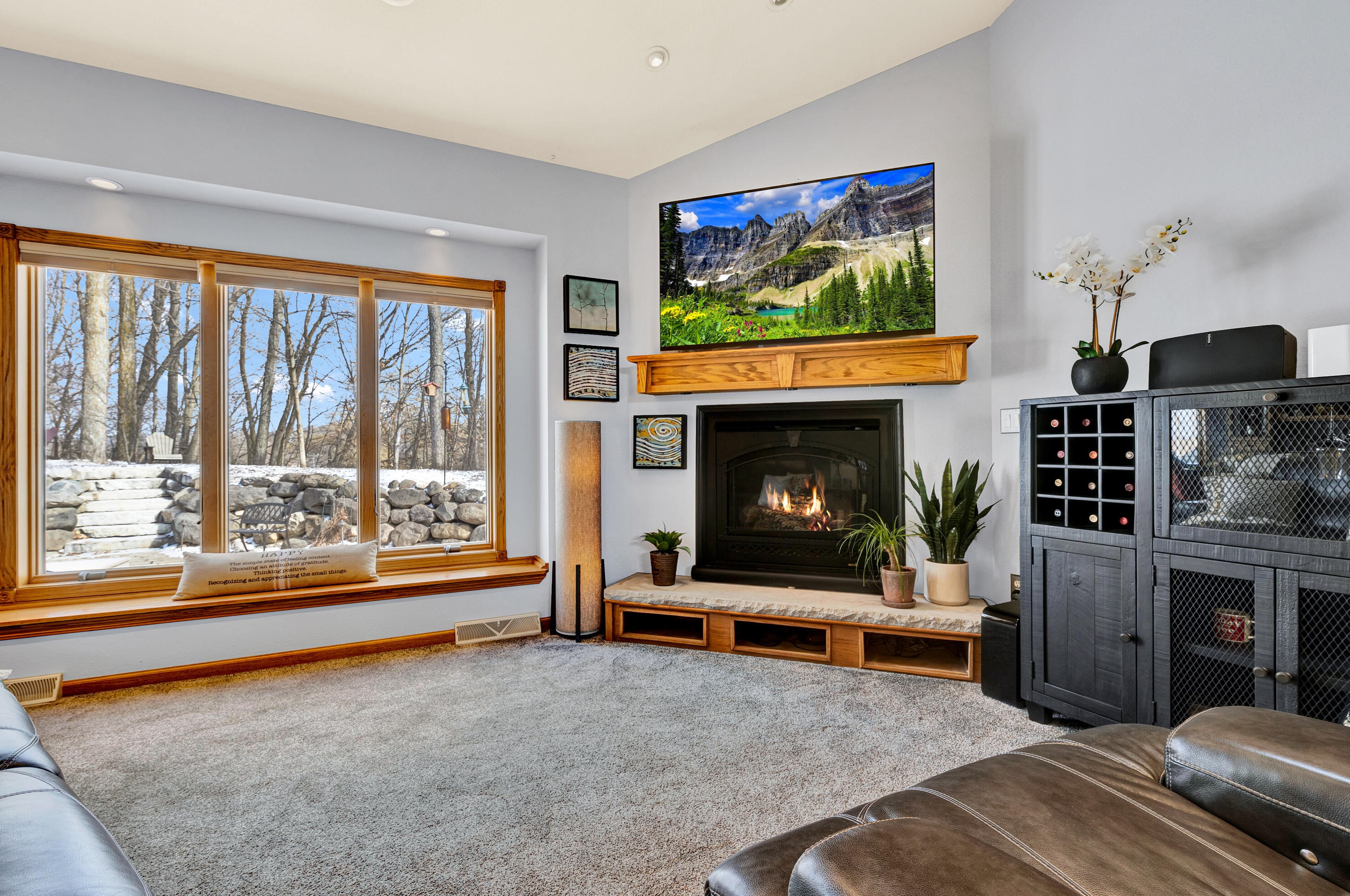 405 Kames Cv, Slinger, WI 53086-9450