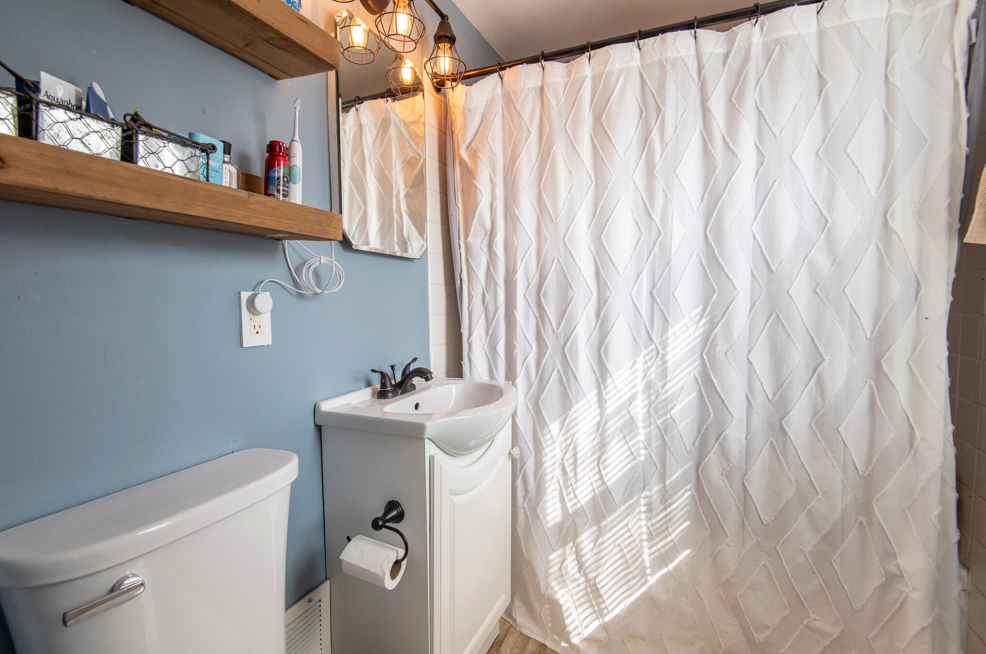 3366 65th St, Milwaukee WI  53219-4207 exterior