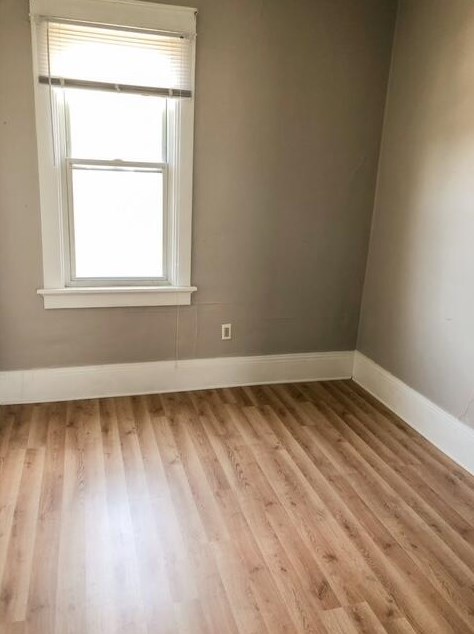 1567 76, Milwaukee WI 53219-1837 exterior