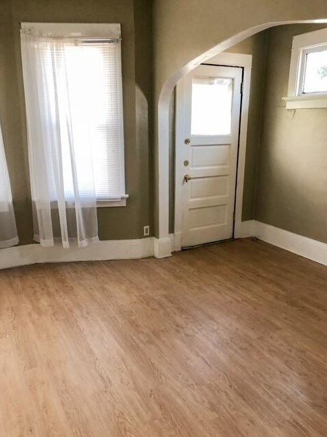 1567 76, Milwaukee WI 53219-1837 exterior