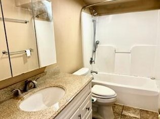 3444 76, Milwaukee WI 53222-3004 exterior