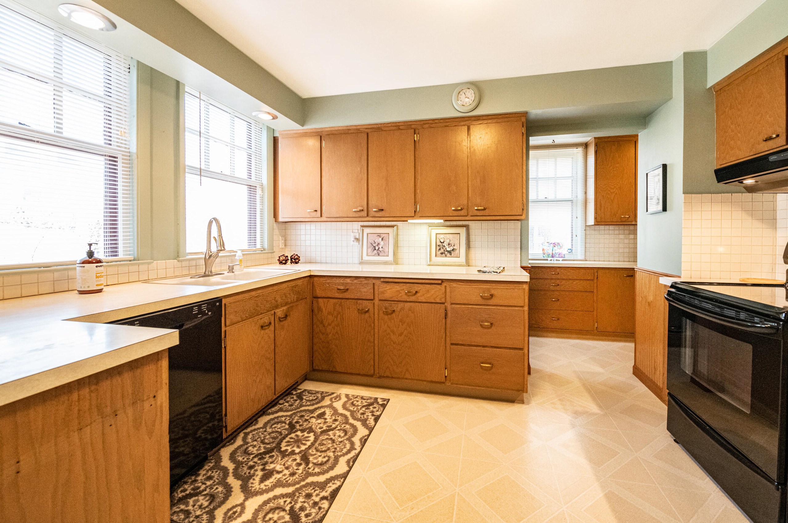 1031 5th St, Sheboygan WI  53081-3503 exterior