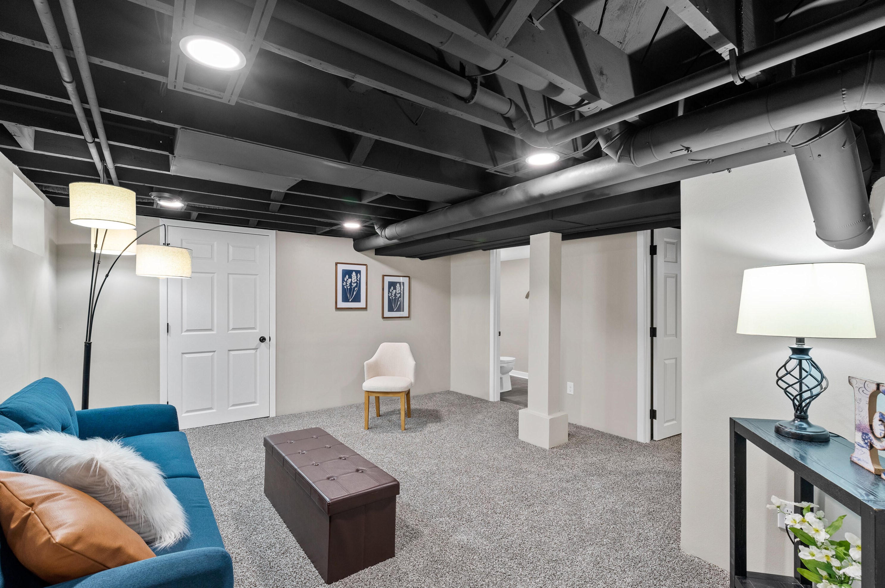 2955 37, Milwaukee WI 53210-1802 exterior