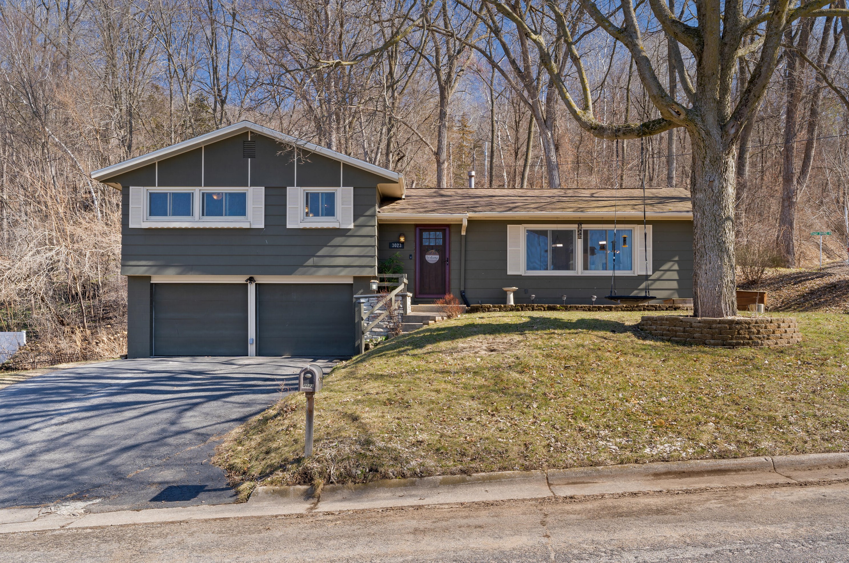 3023 Birch Dr, La Crosse, WI 54601