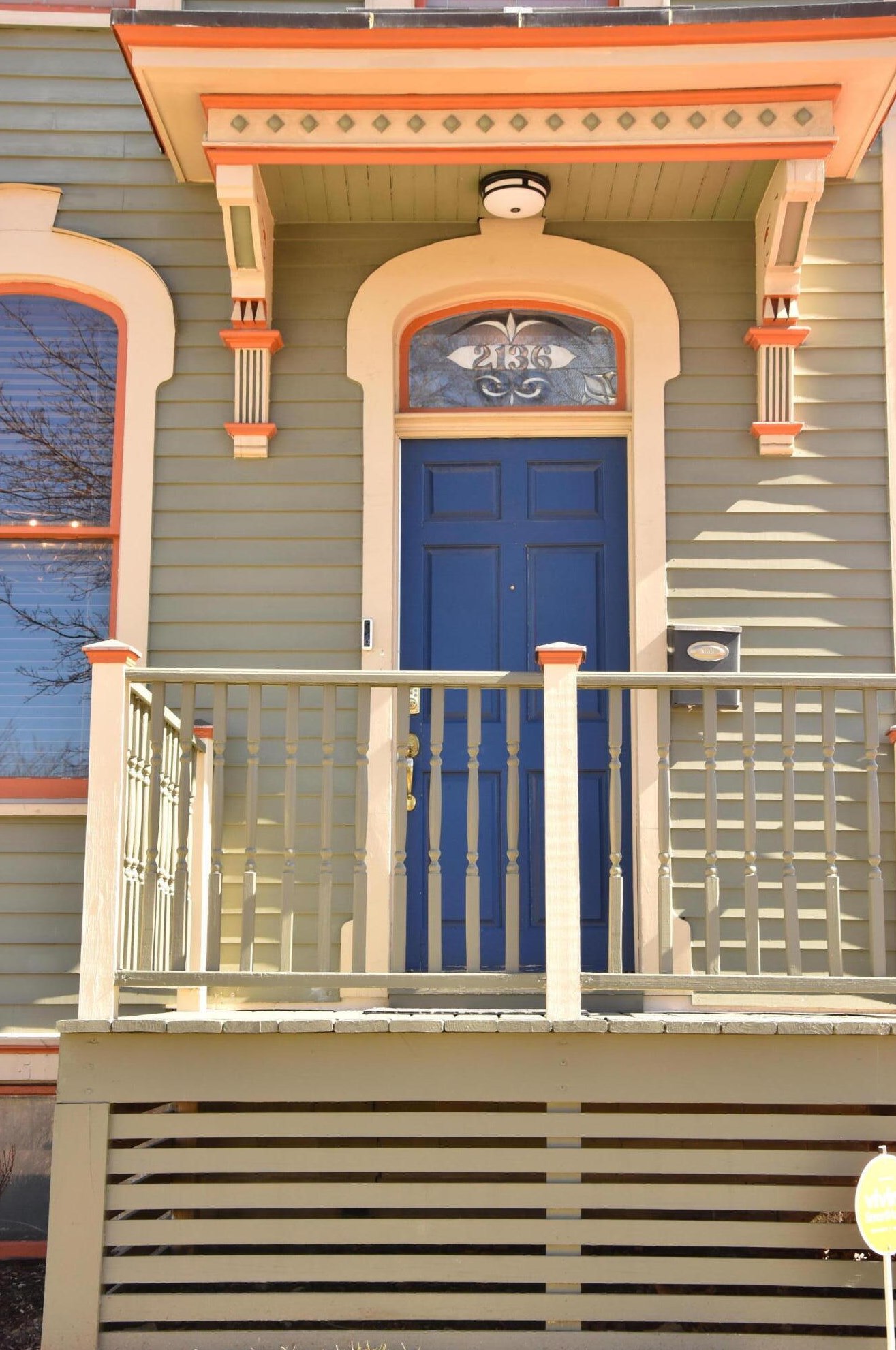 2136 Palmer St, Milwaukee WI  53212-3220 exterior