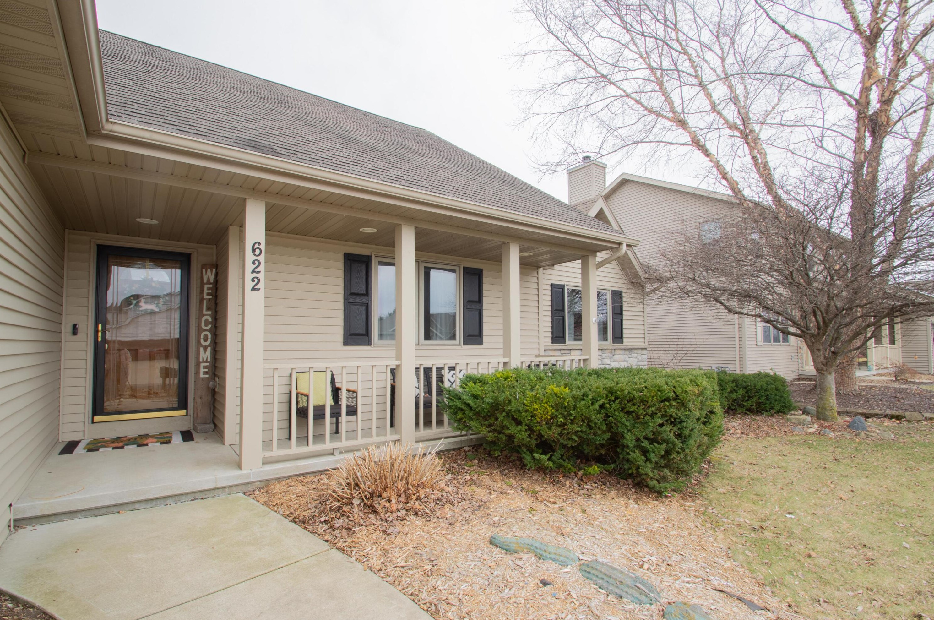 622 Green Ridge Cir, Watertown, WI 53094