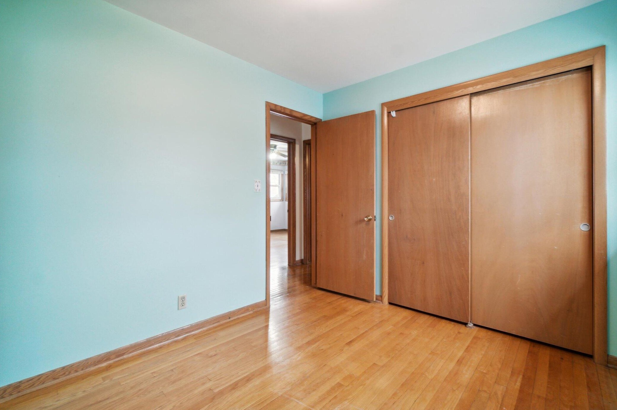 831 109, Milwaukee WI 53226-3739 exterior