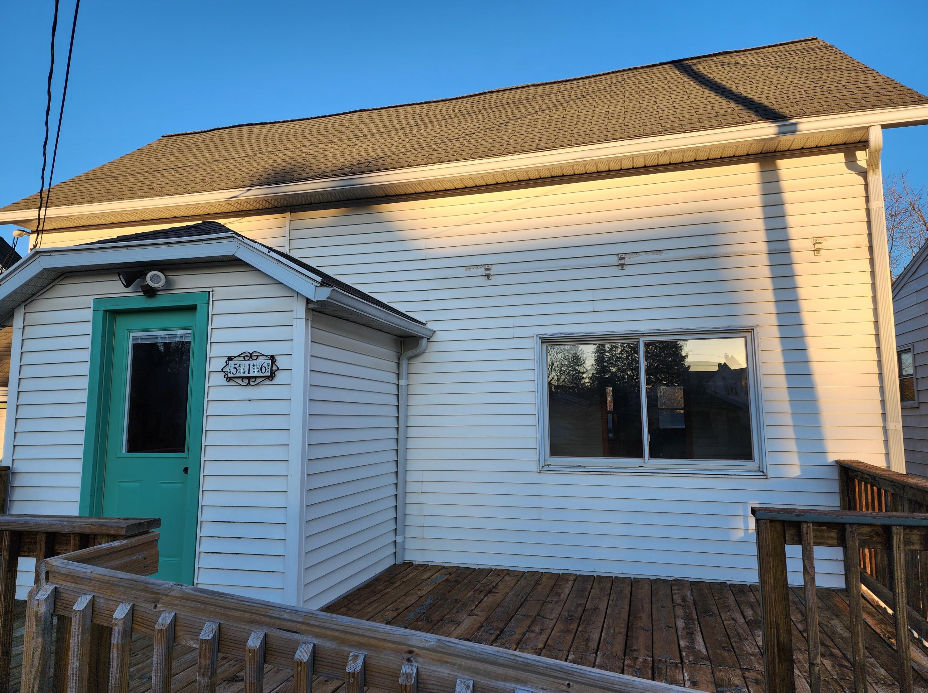 516 Albion St, Cashton WI  54619-8006 exterior