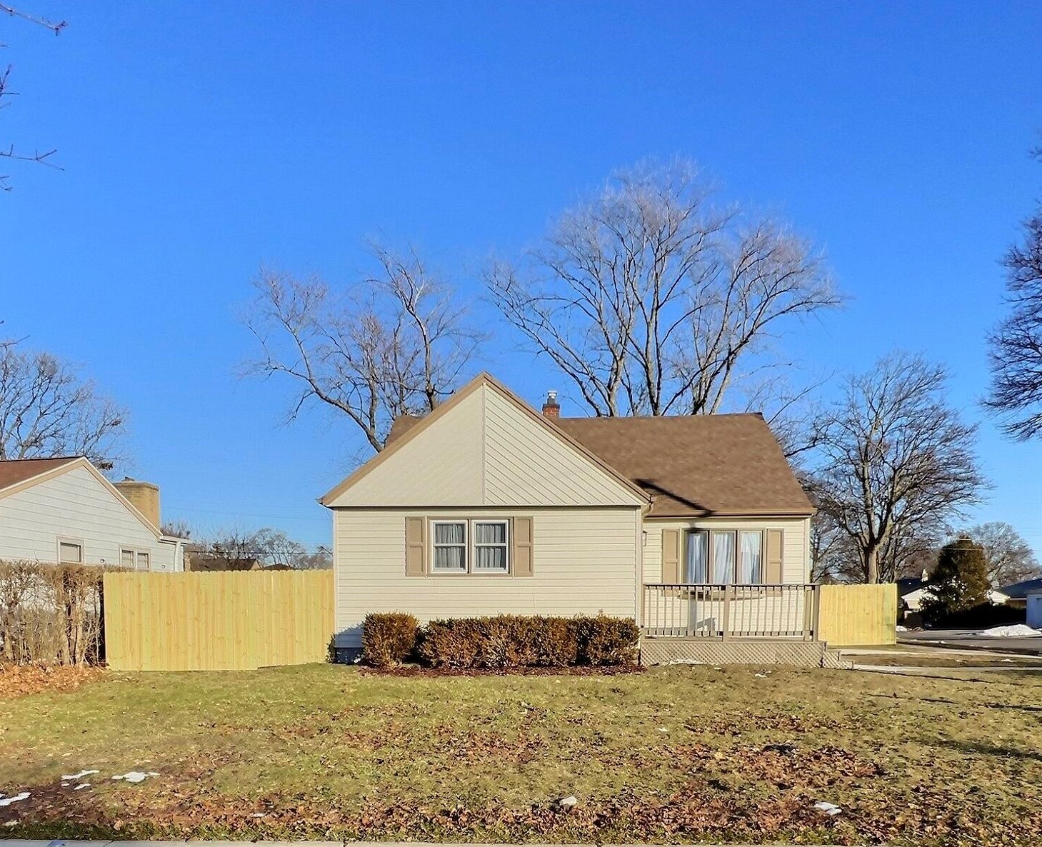 4304 75th St, Milwaukee WI  53216-1004 exterior