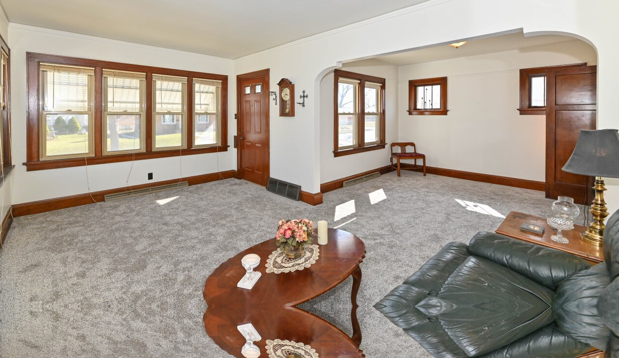 2363 S 73rd St, Milwaukee, WI 53219