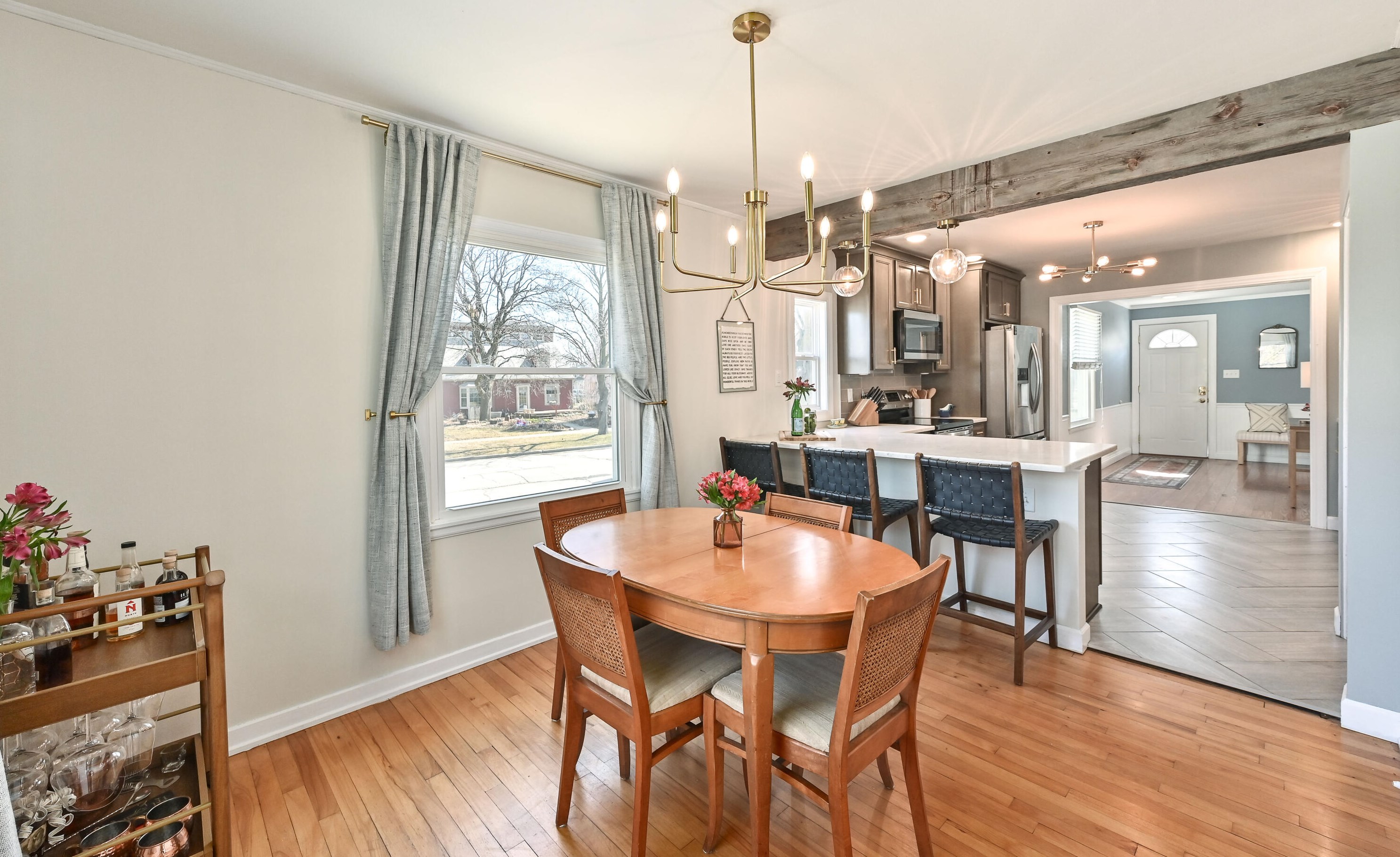 8205 Honey Creek Pkwy, Milwaukee WI  53214-1466 exterior