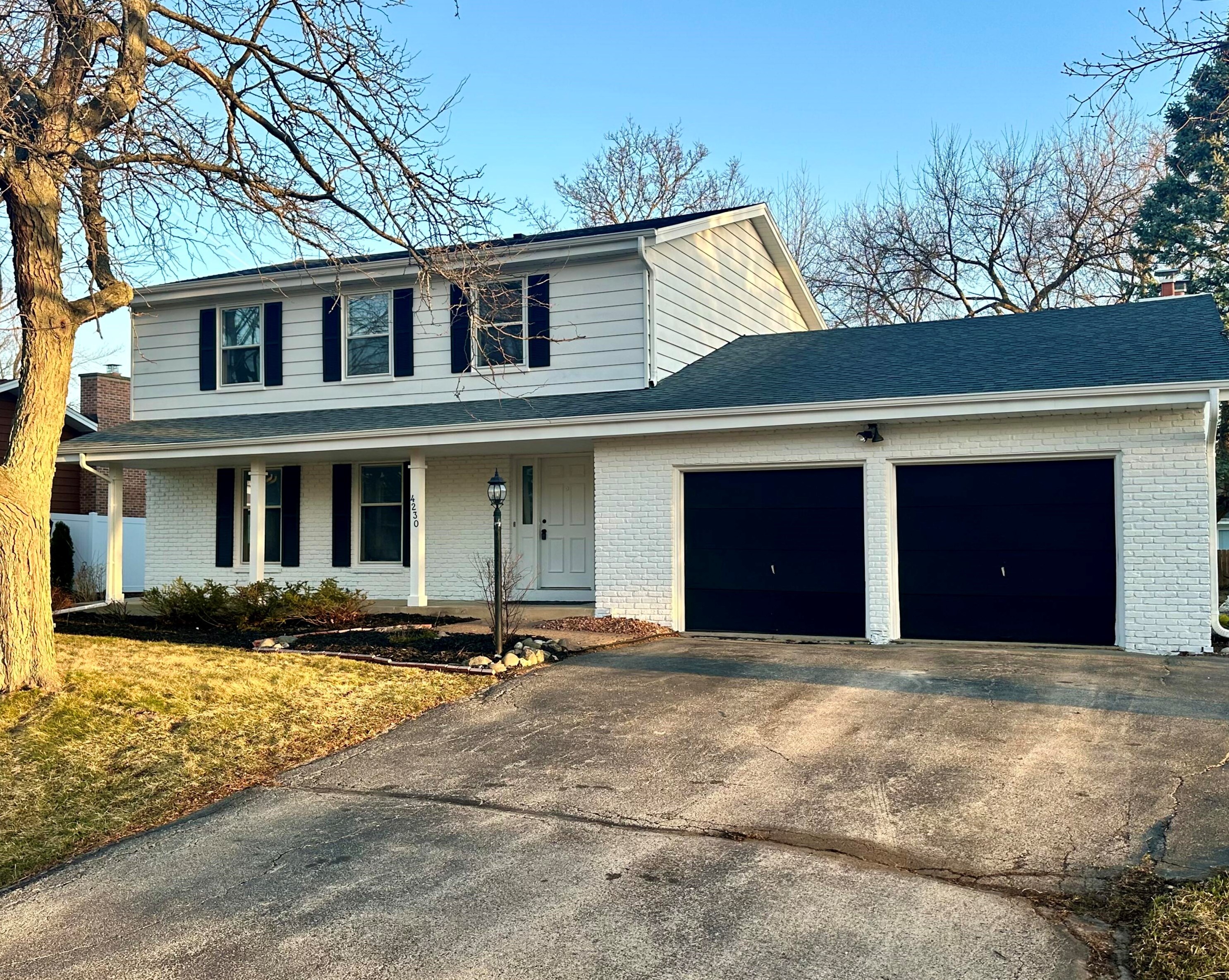 4230 Chekanoff Dr, Racine, WI 53403-3932