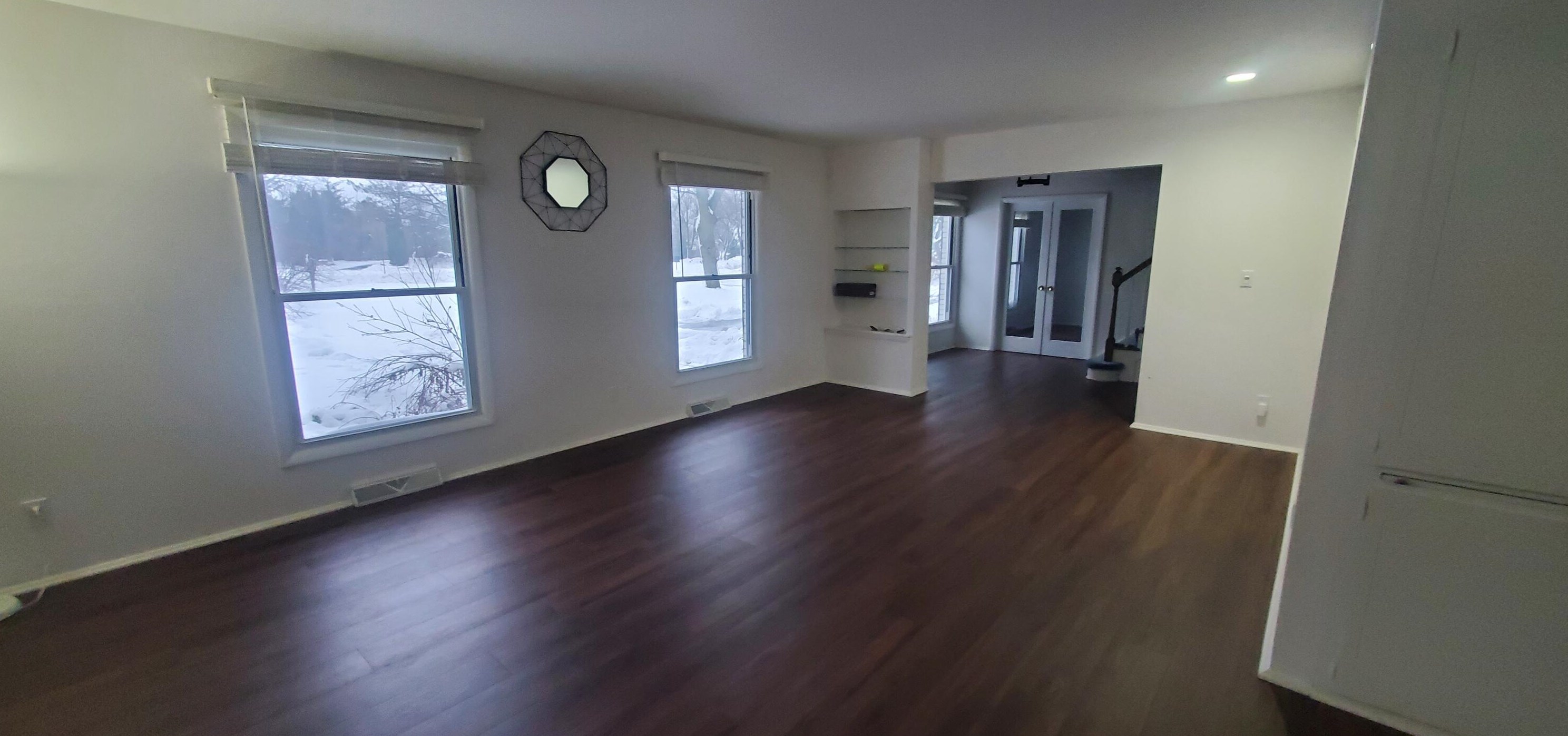 3121 W Ridgeline Ct, Thiensville, WI 53092
