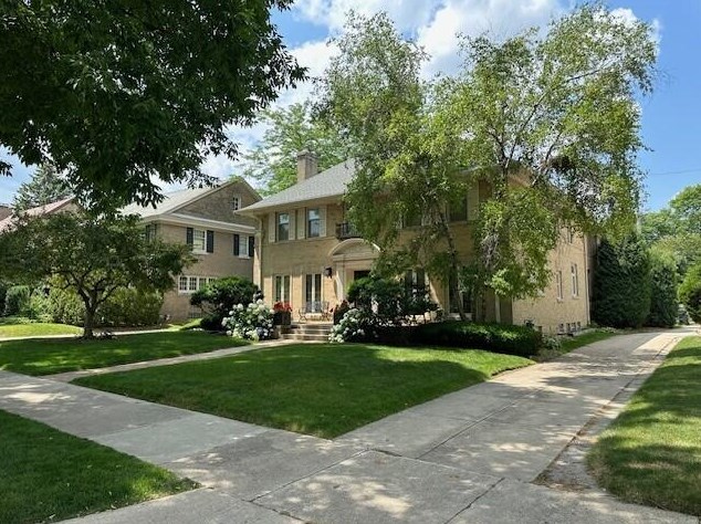 3515 Smt Ave, Milwaukee WI 53211-3441 exterior