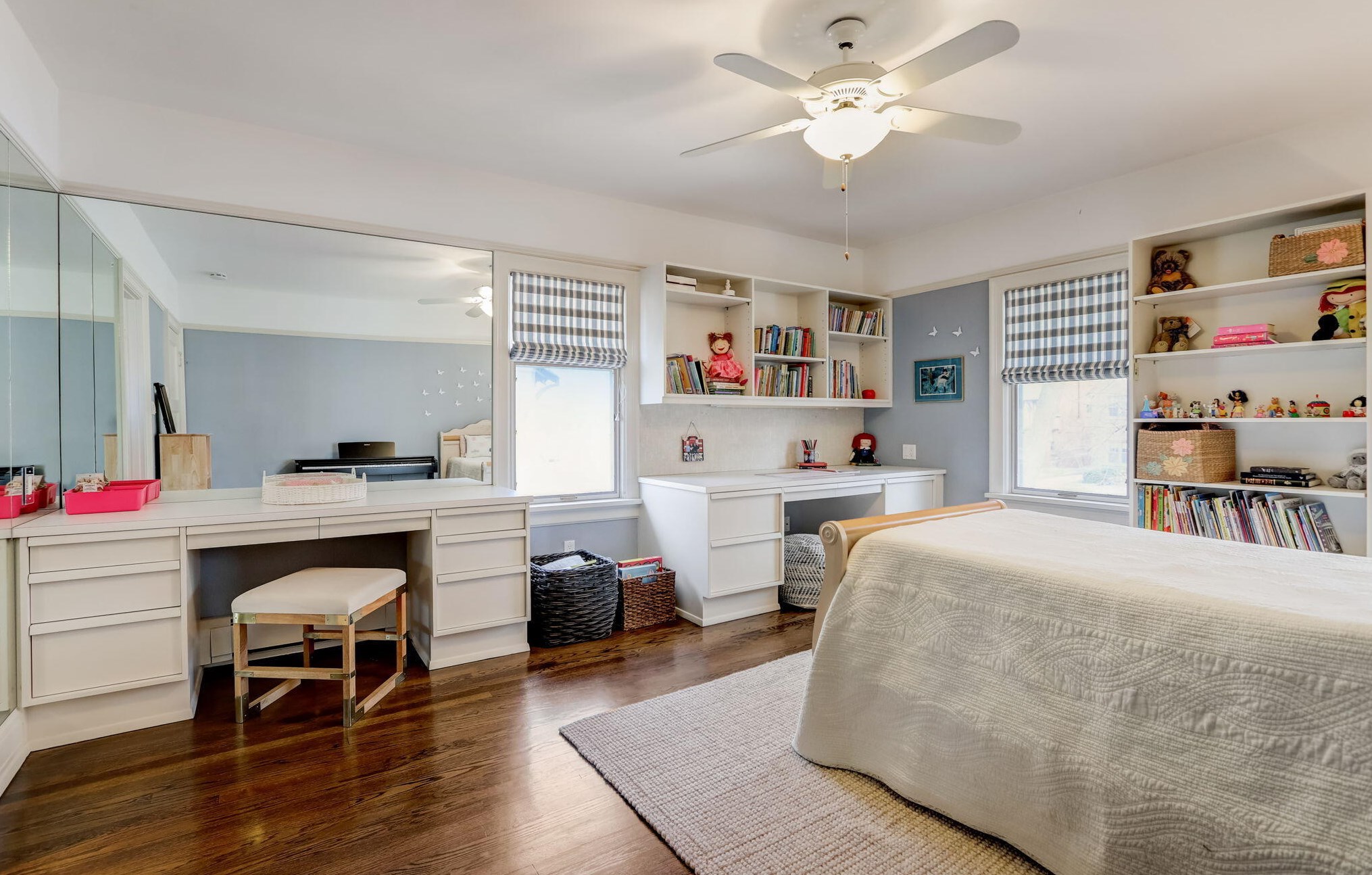 3515 Smt Ave, Milwaukee WI 53211-3441 exterior