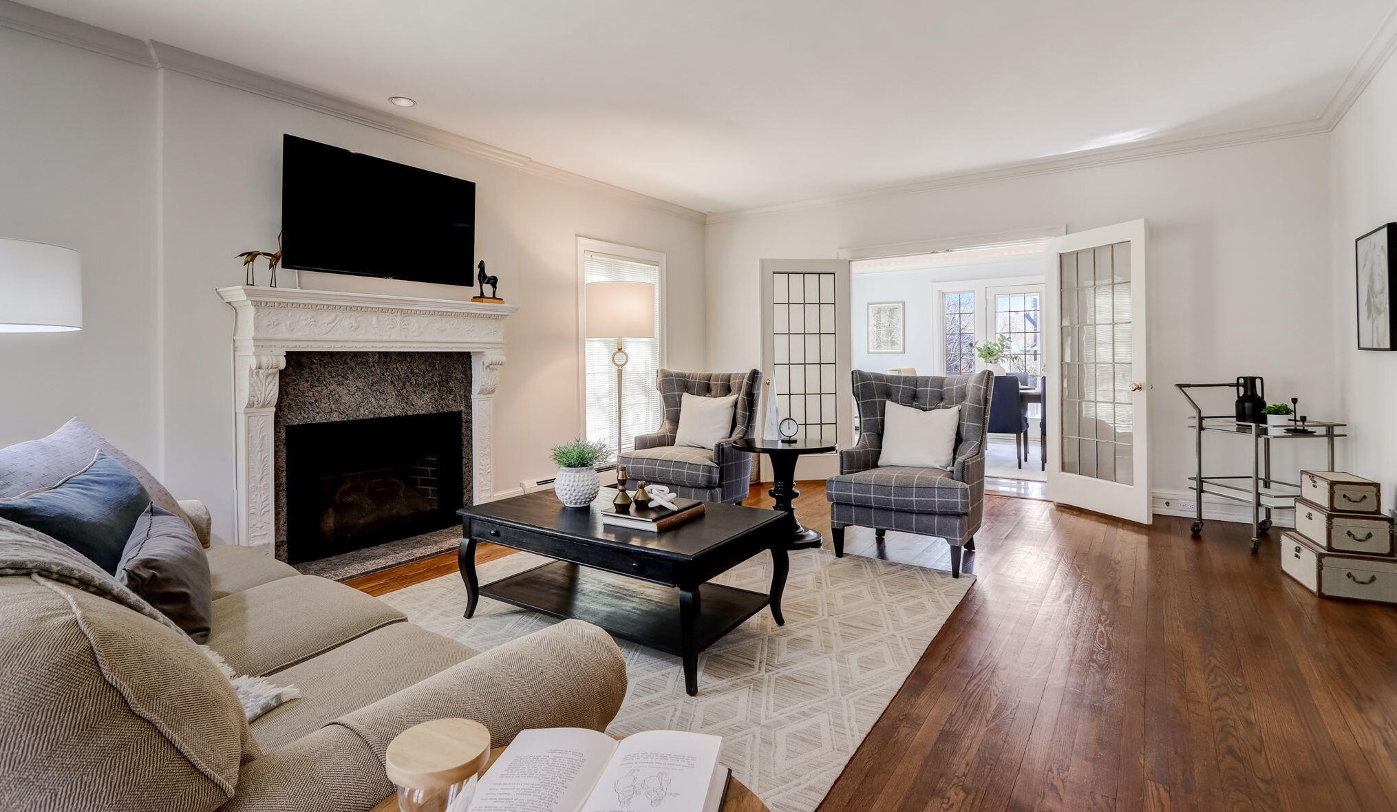 3515 Smt Ave, Milwaukee WI 53211-3441 exterior