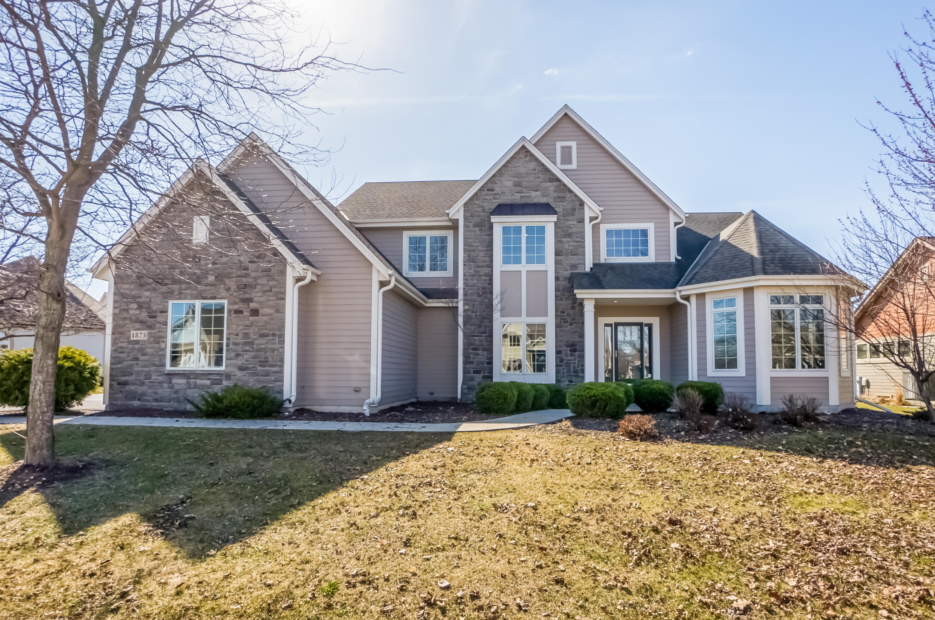 1875 Mineral Springs Blvd, Oconomowoc, WI 53066-4872