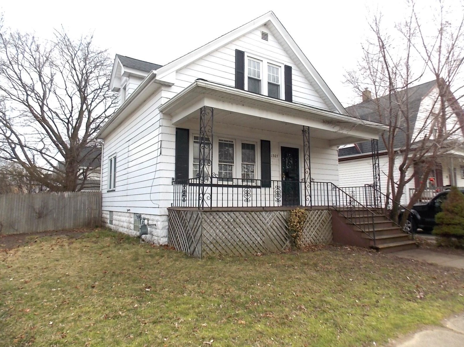1303 69th St, Kenosha, WI 53143