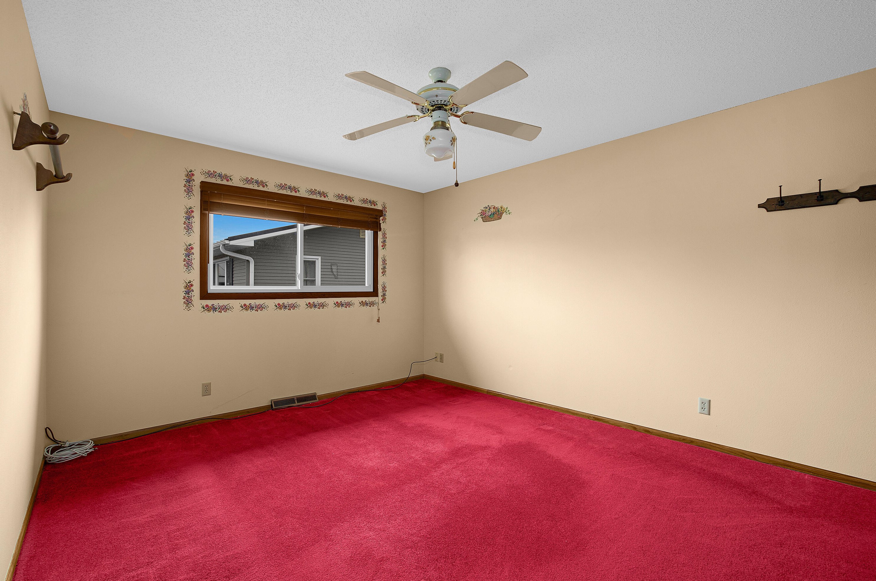 1922 Maryline Ct, La Crosse WI  54603-1335 exterior