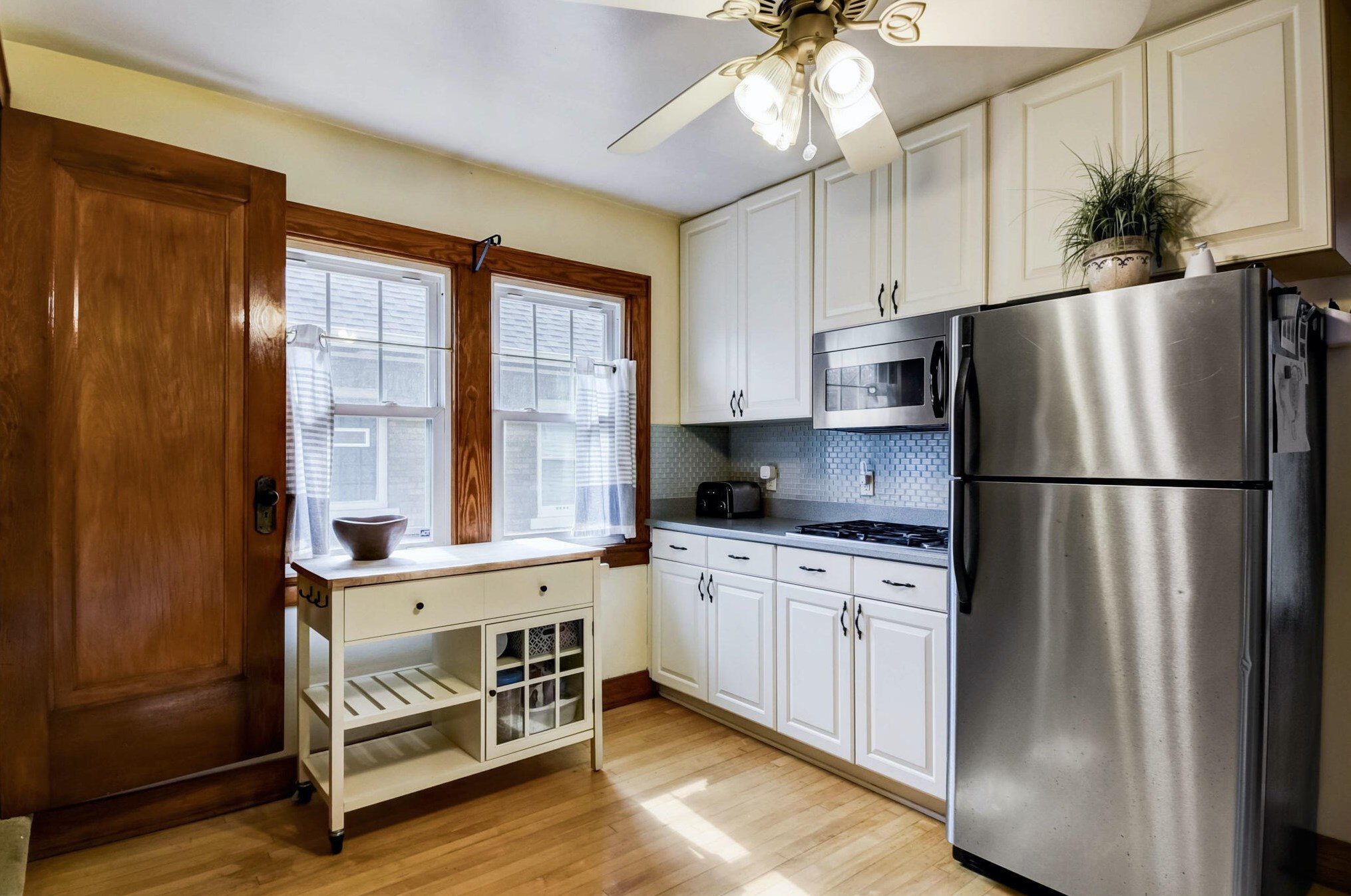 2924 58th St, Milwaukee WI  53219-3130 exterior