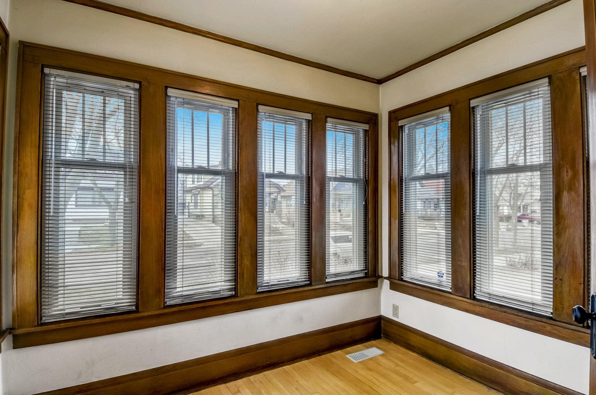 2924 58th St, Milwaukee WI  53219-3130 exterior