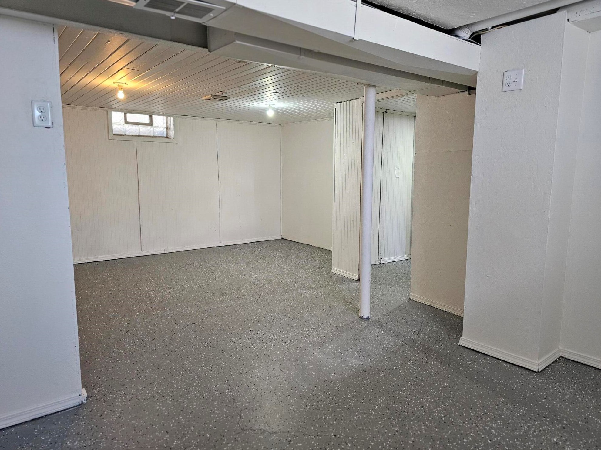 3632 33rd St, Milwaukee WI  53221-1119 exterior