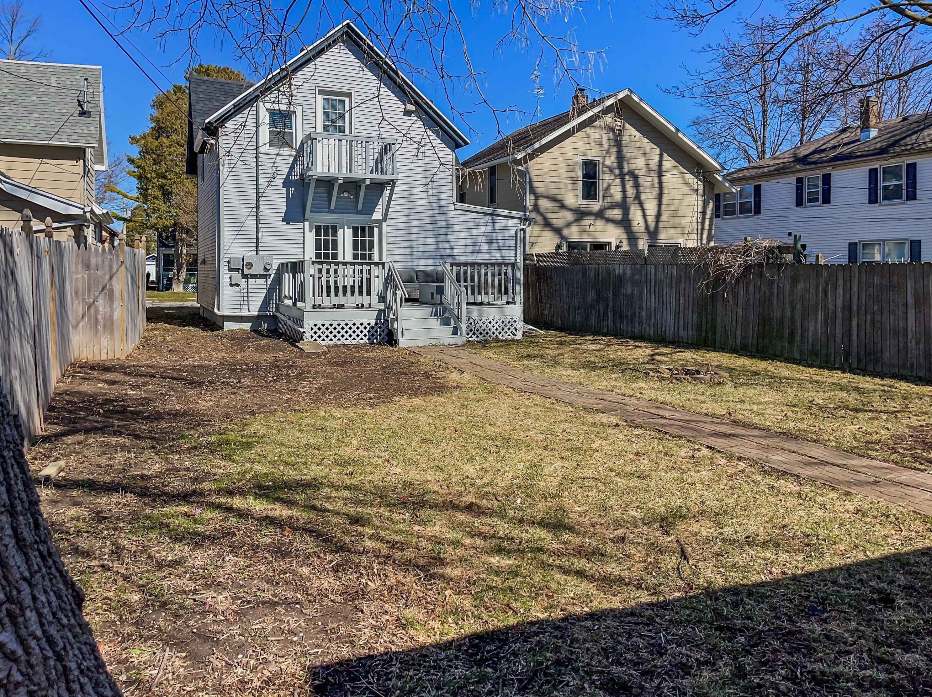 1135 Logan Ave, Sheboygan WI  53083-4856 exterior