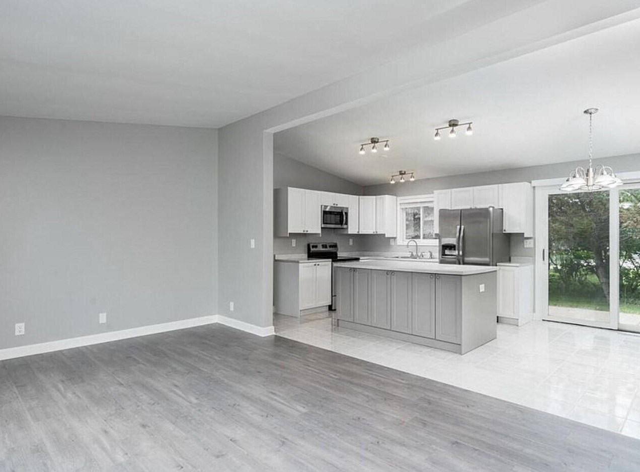 2835 Sandpiper Ln, Racine WI  53402-1342 exterior