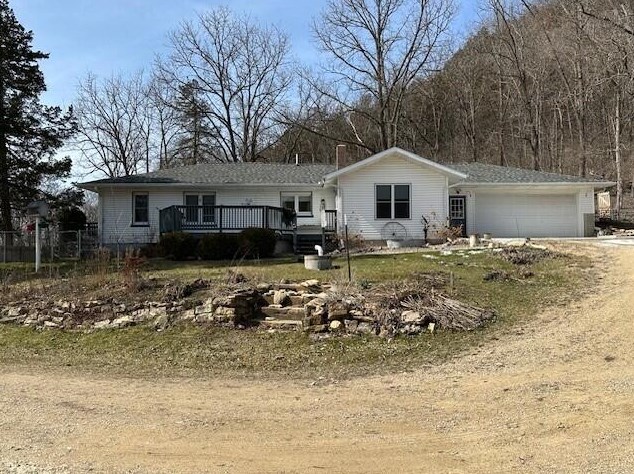 16674 Deer Valley Trail, Ferryville, WI 54628