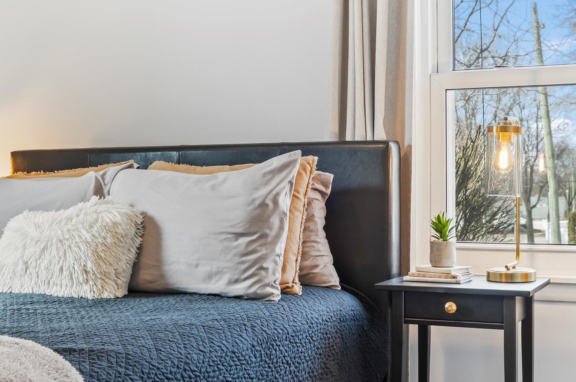 8824 Locust St, Milwaukee WI  53222-4636 exterior