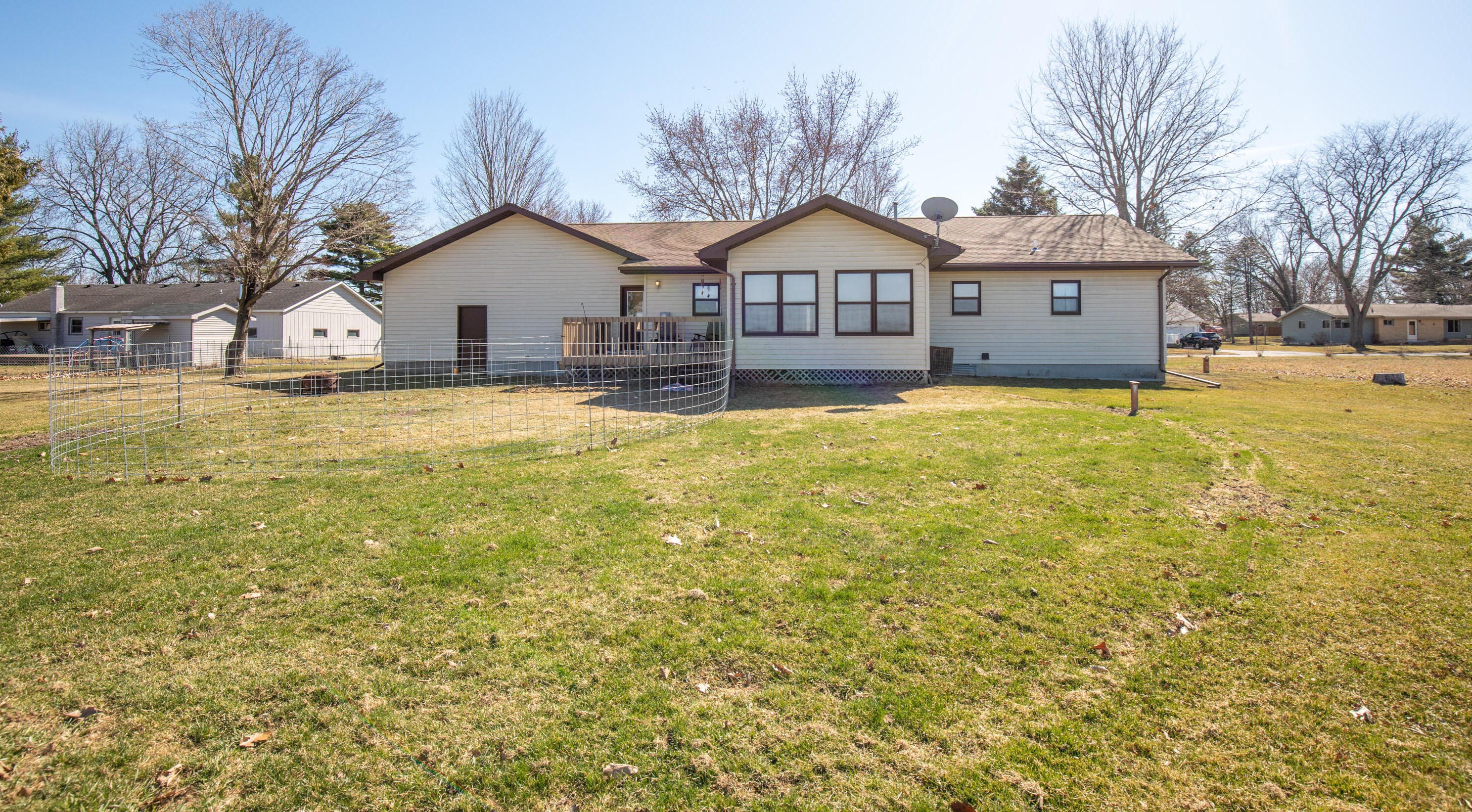 8764 W Division St, Sparta, WI 54656