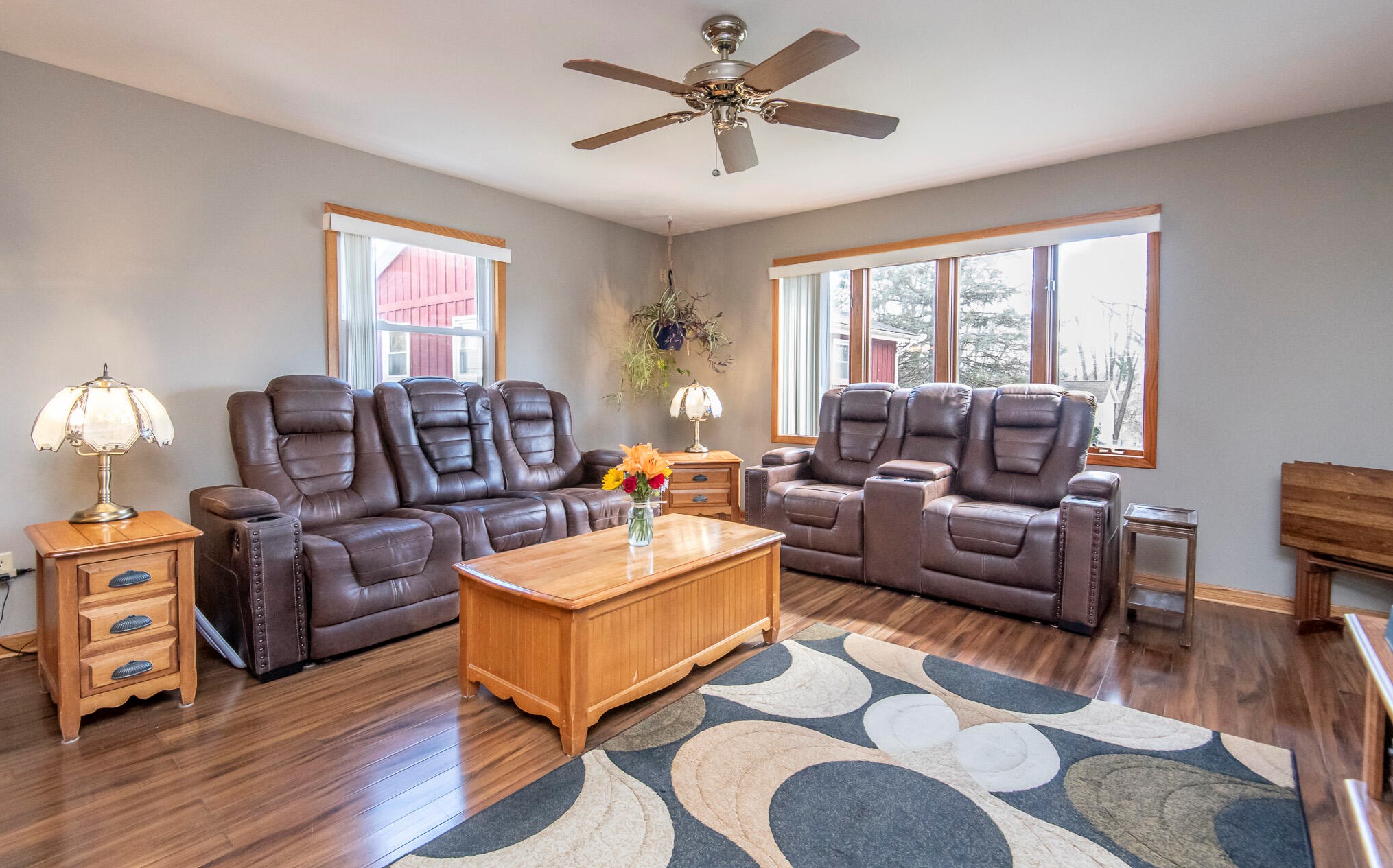 1824 Sunkist Ave, Waukesha, WI 53188-2102