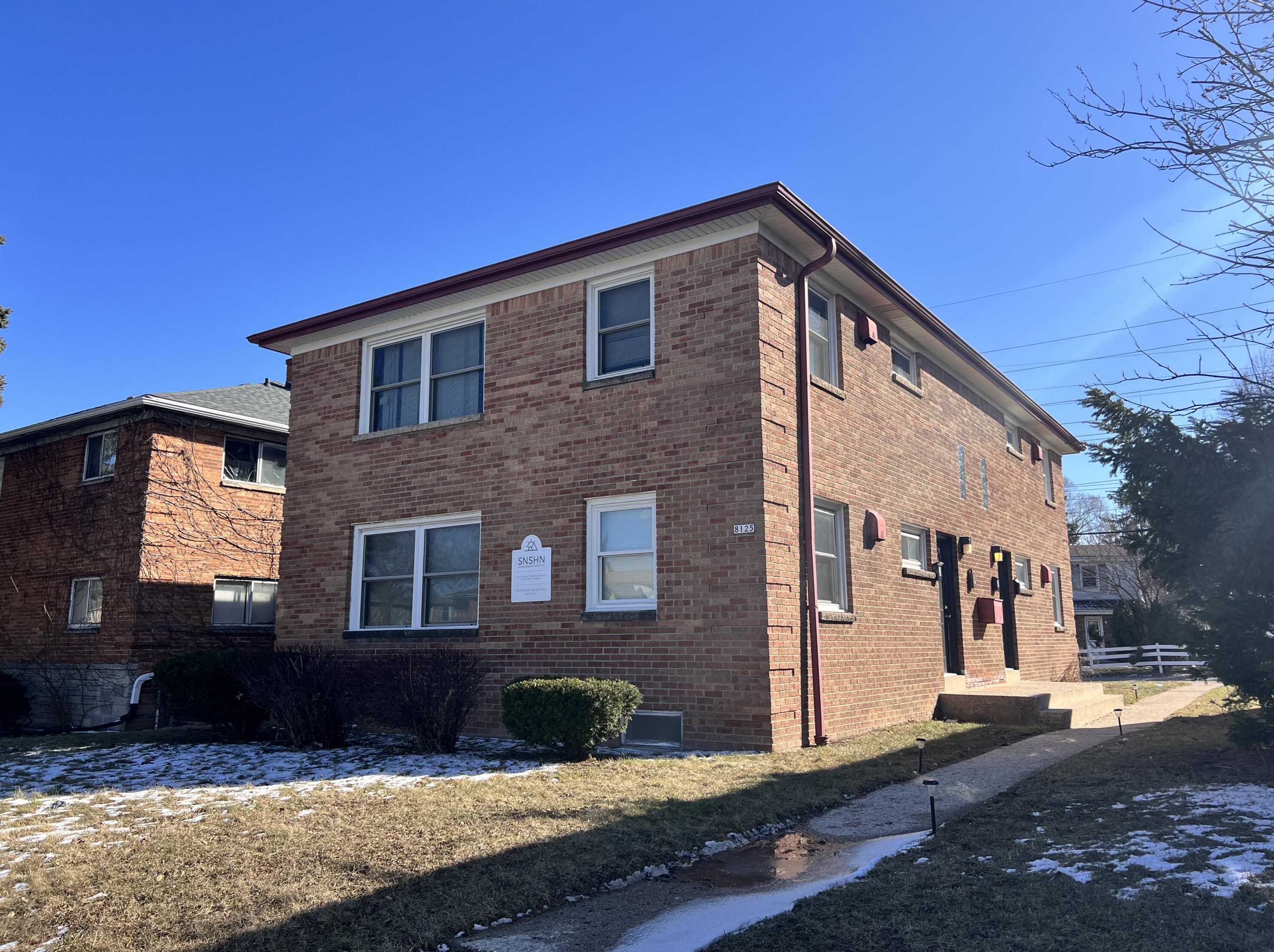 8125 Hampton Ave, Milwaukee, WI 53218-4641