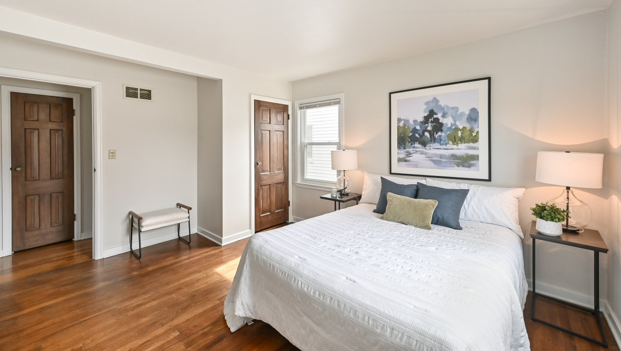 4762 Elkhart Ave, Milwaukee WI 53211-1001 exterior