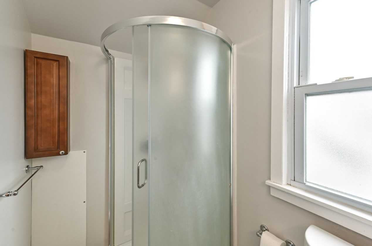 4762 Elkhart Ave, Milwaukee WI 53211-1001 exterior