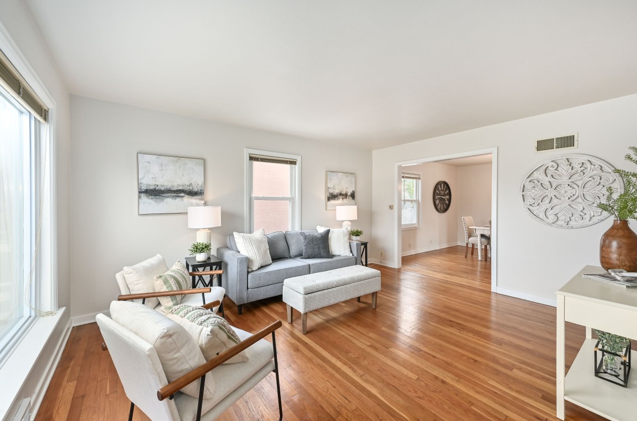 4762 Elkhart Ave, Milwaukee WI 53211-1001 exterior