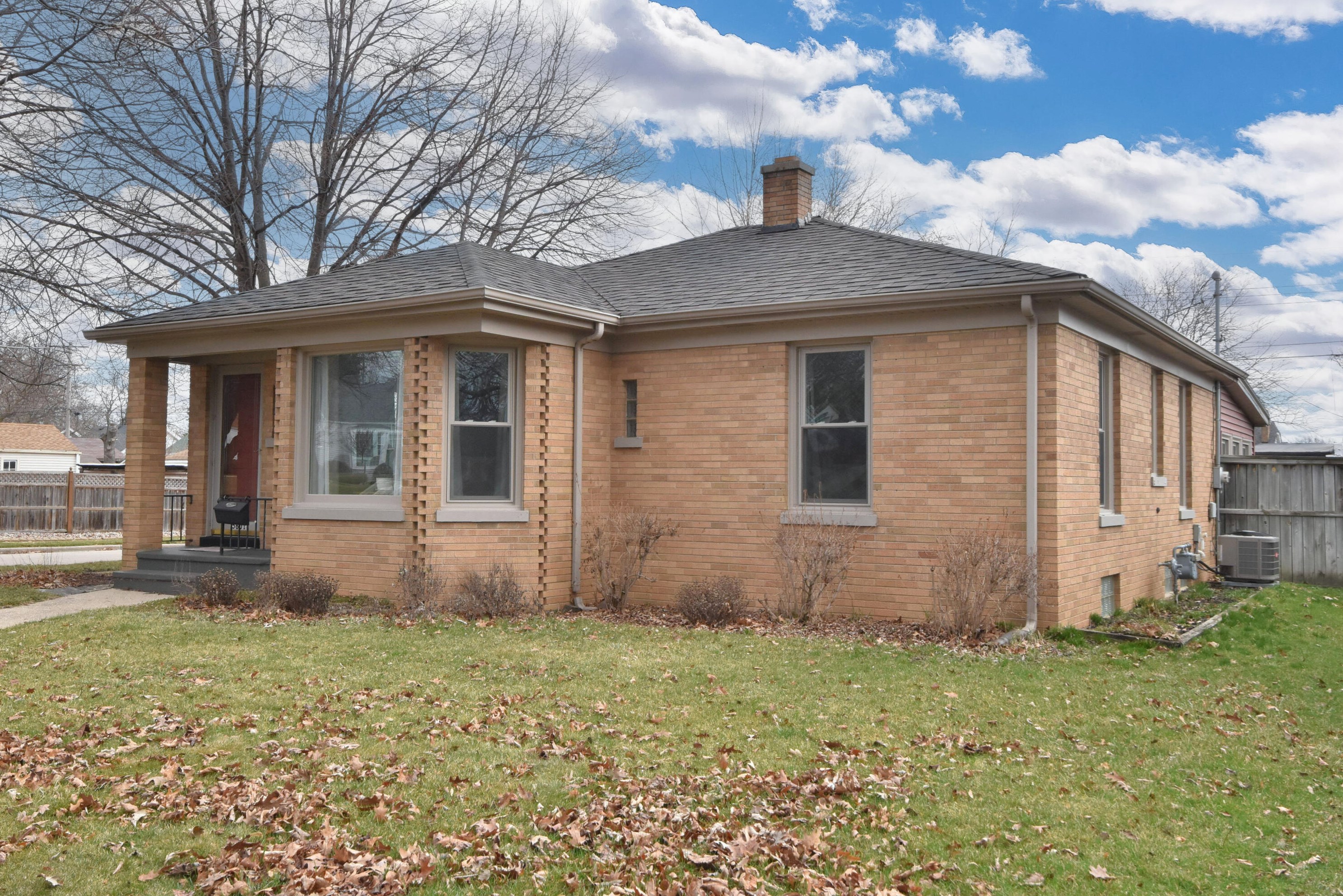 5601 35th Ave, Kenosha, WI 53144