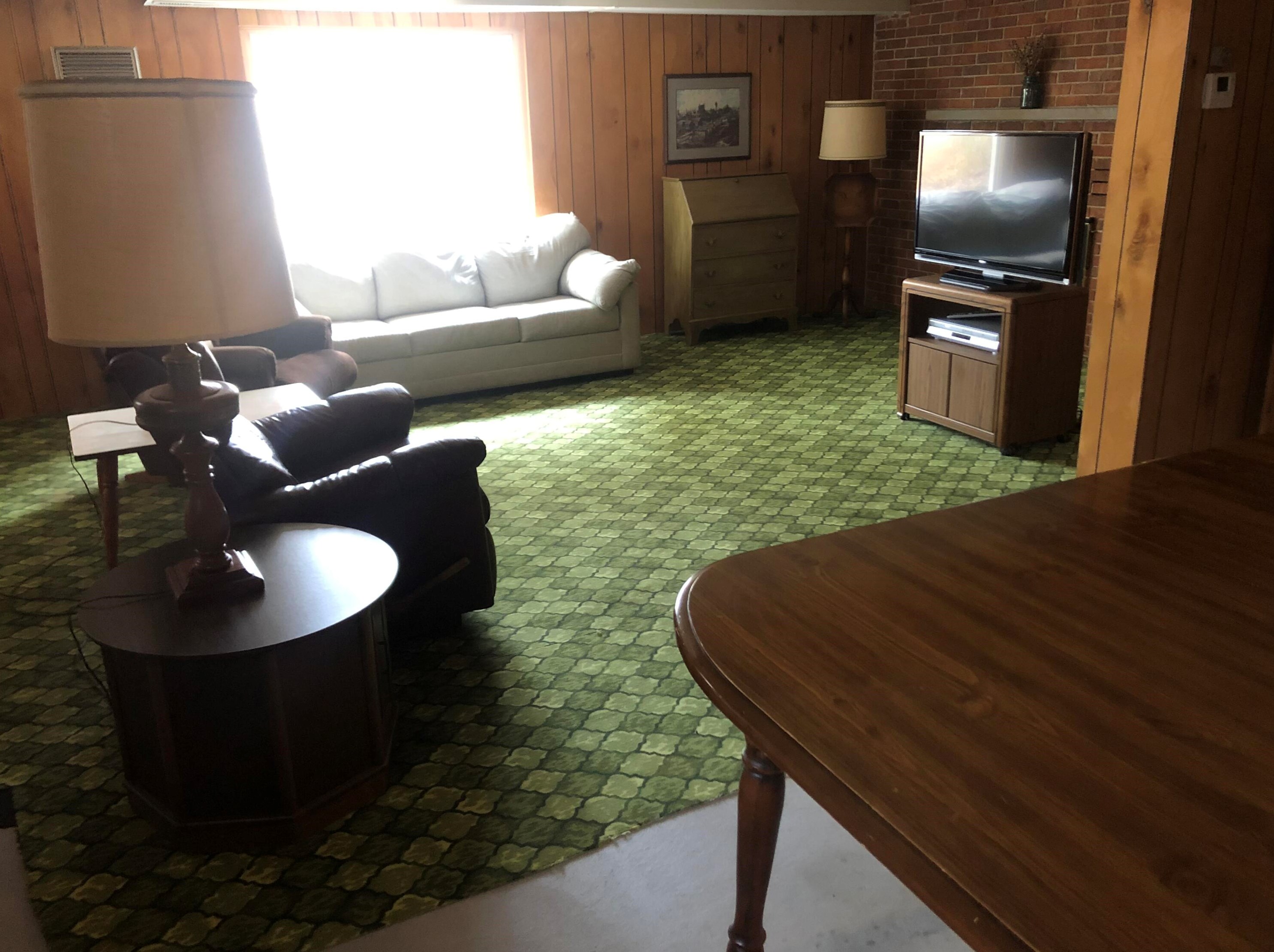 1314 Stahl Rd, Sheboygan WI 53081-8894 exterior