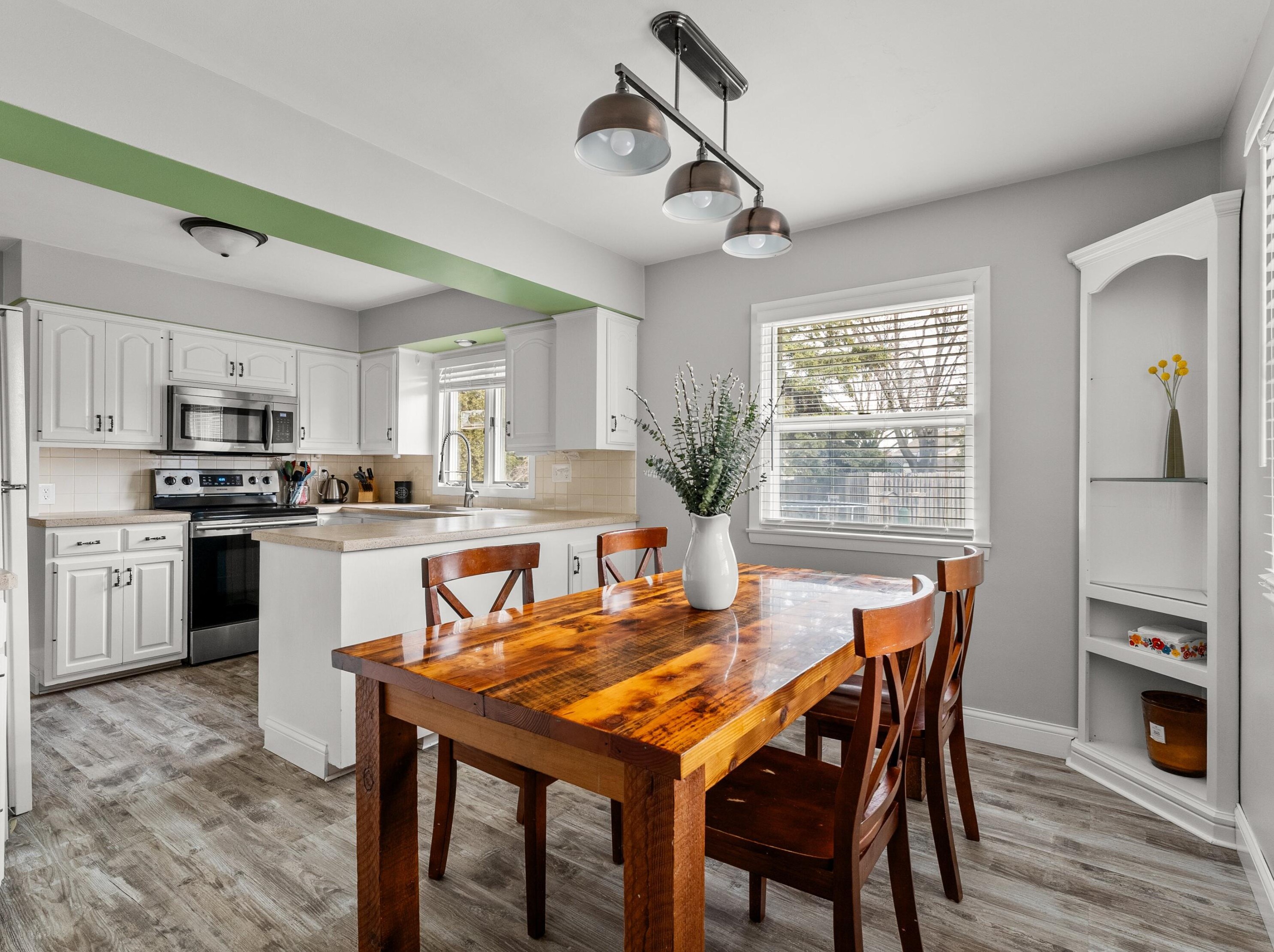 3029 S 11th St, Sheboygan, WI 53081
