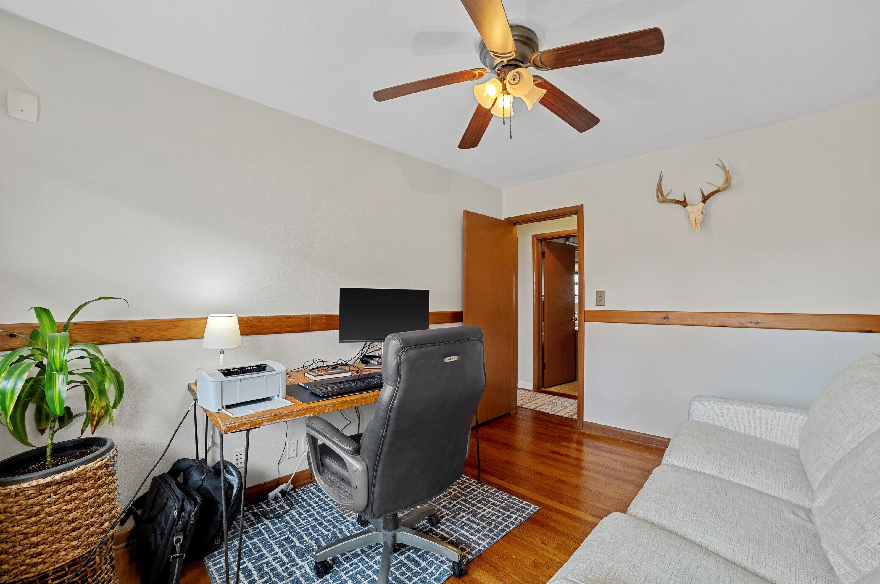 932 Ohio St, Racine WI  53405-2208 exterior