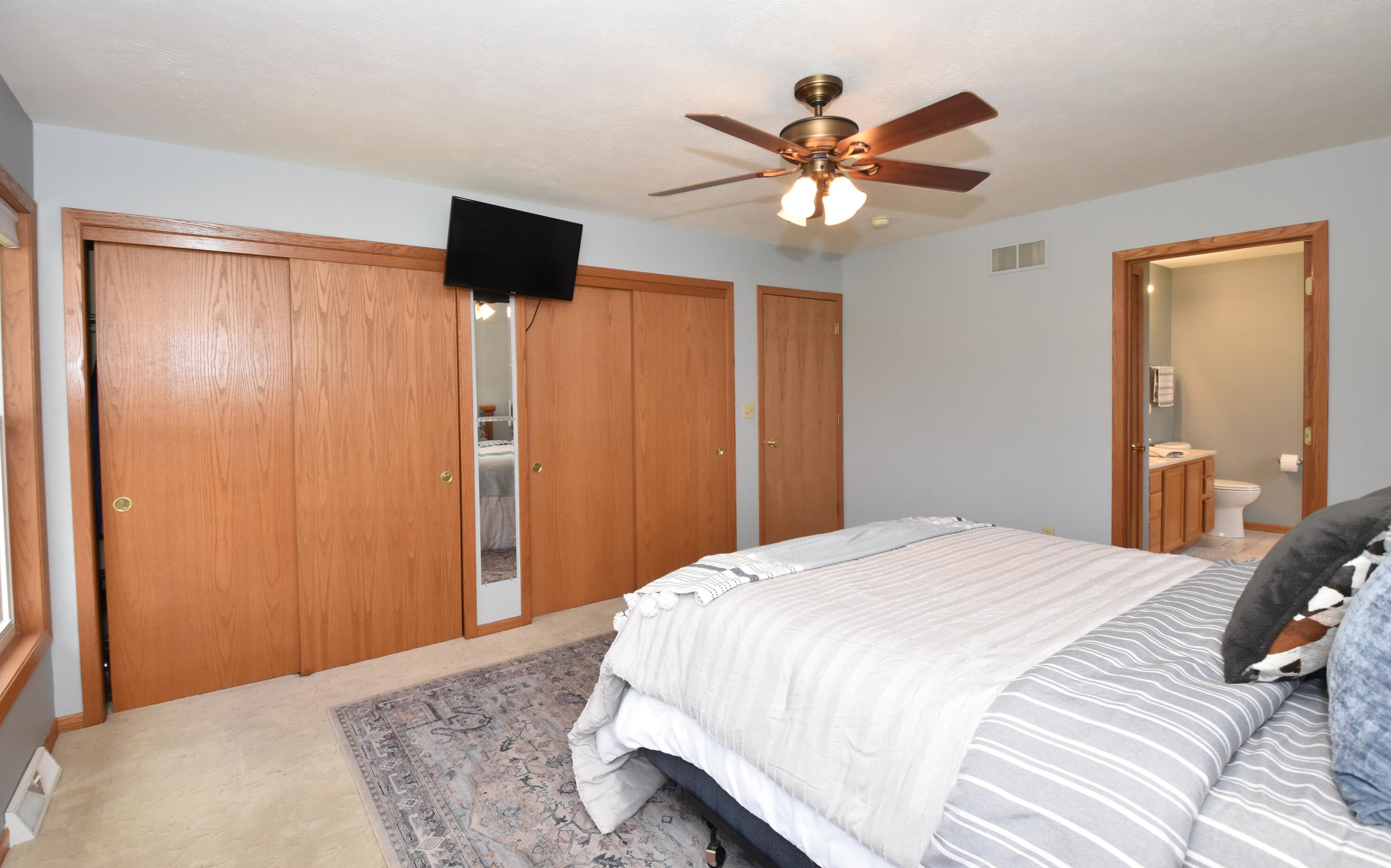 1224 Riva Rdg, Racine WI  53402-1711 exterior
