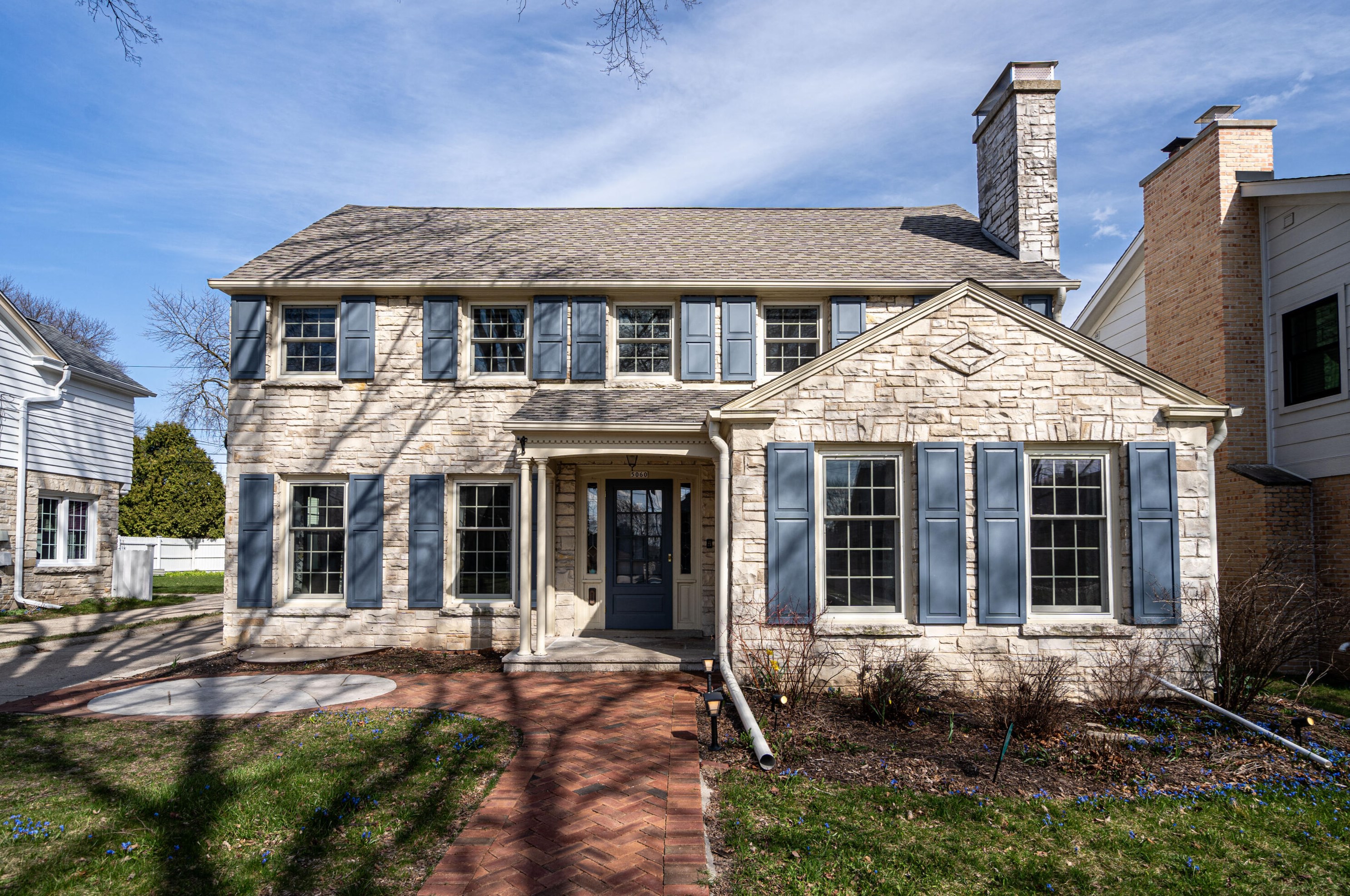 5060 N Woodburn St, Milwaukee, WI 53217