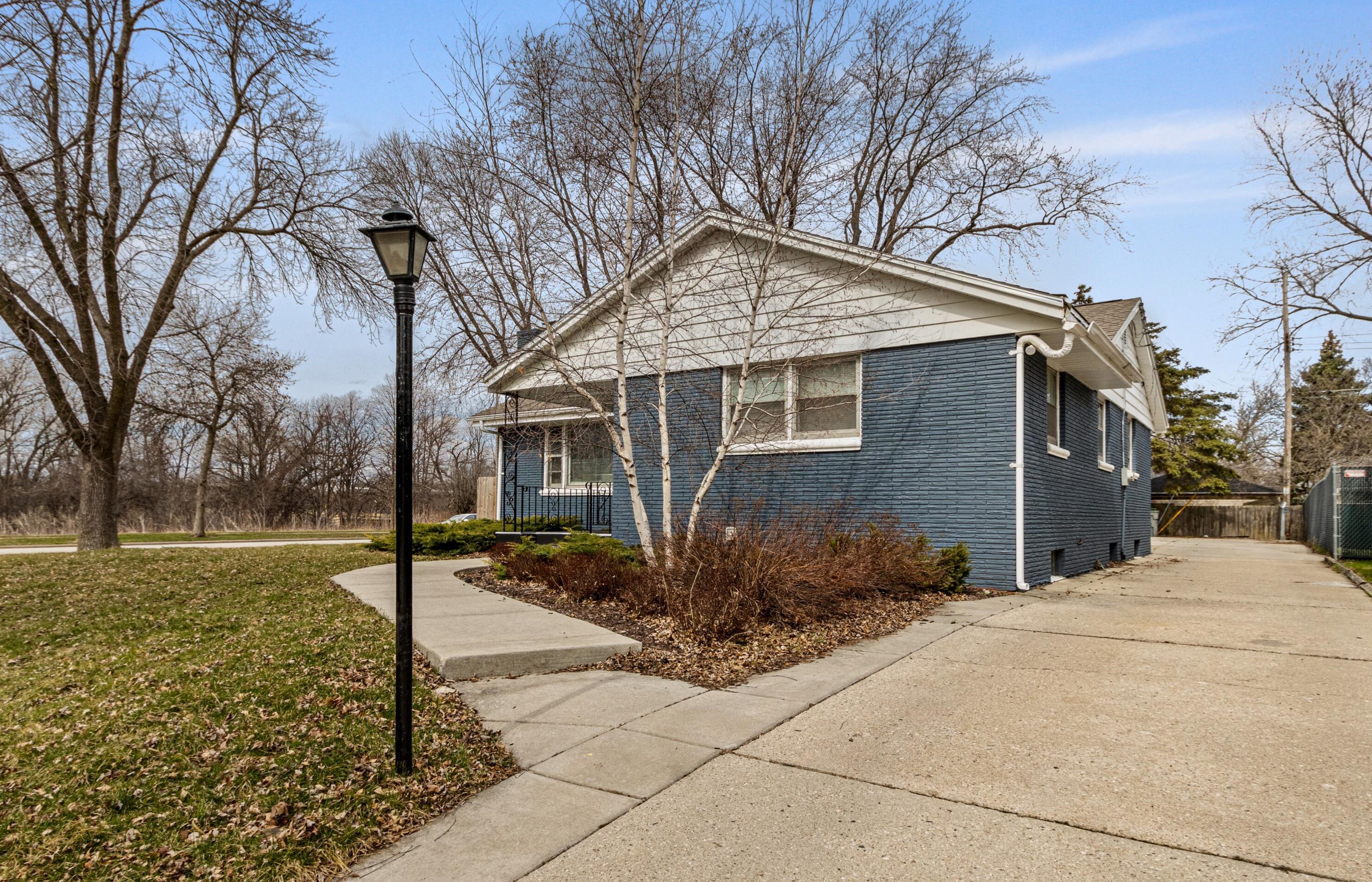 10628 Sheridan Ave, Milwaukee, WI 53225-3245