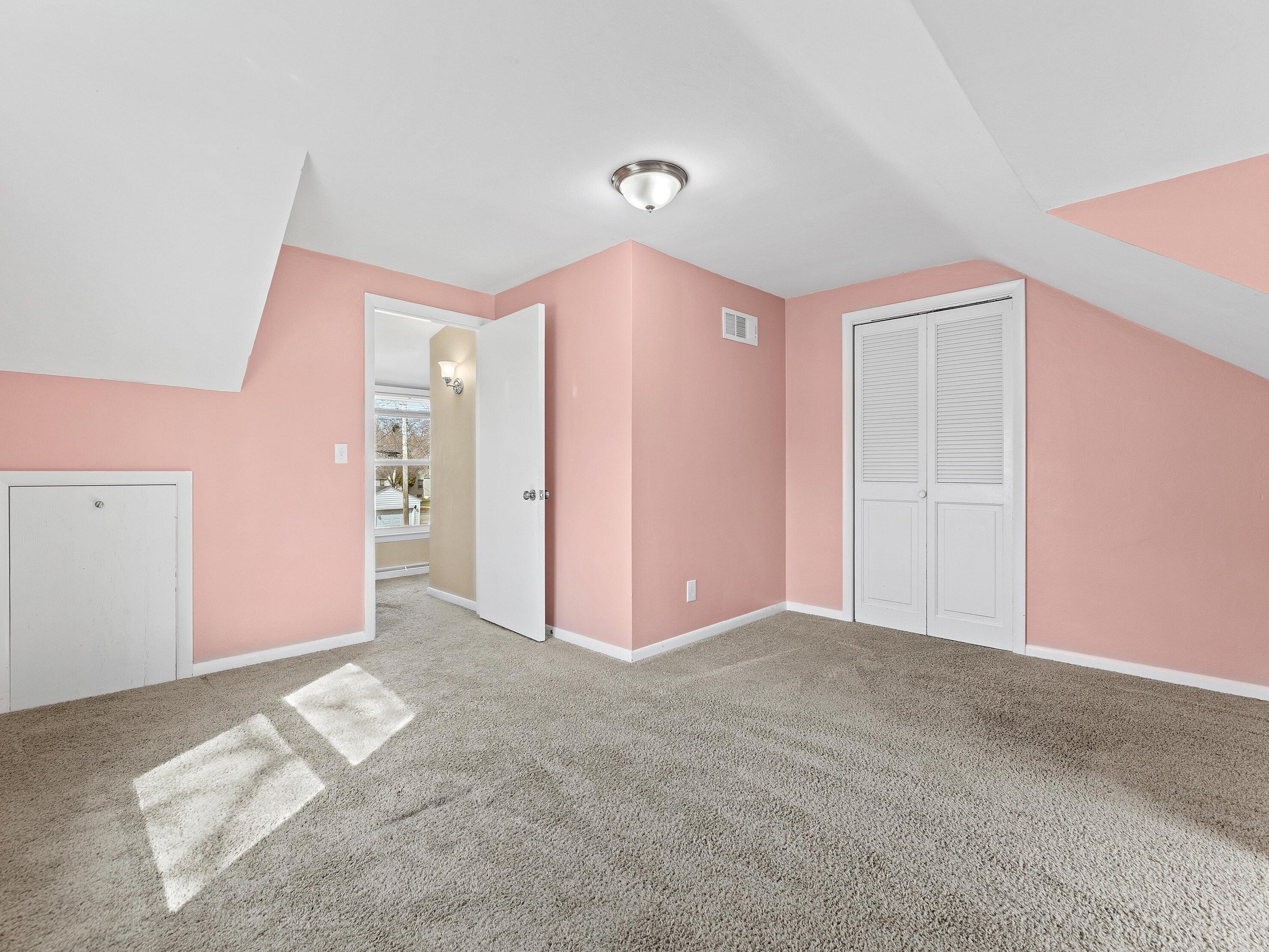 7152 Nash St, Milwaukee WI  53216-1939 exterior