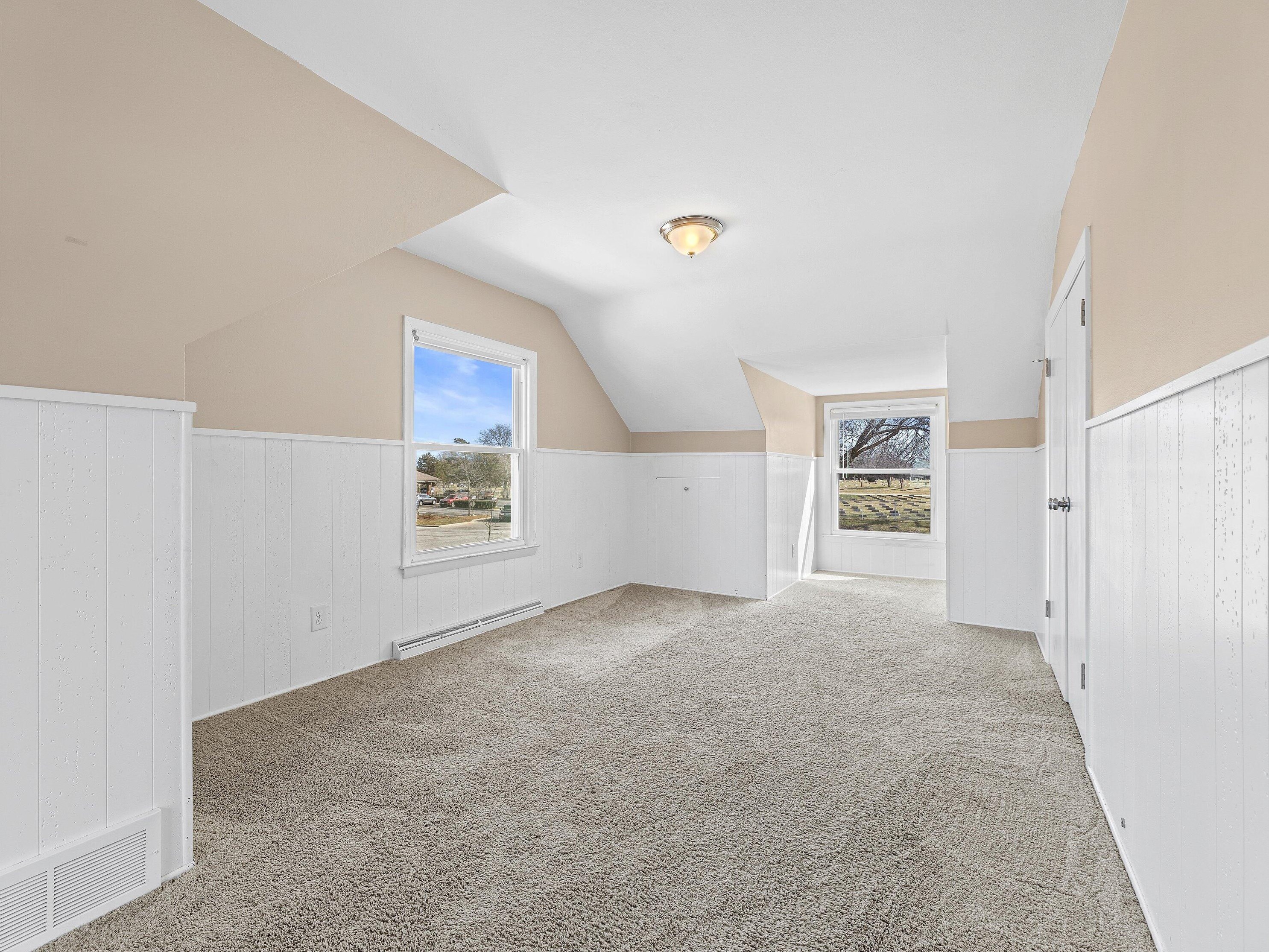 7152 Nash St, Milwaukee WI  53216-1939 exterior