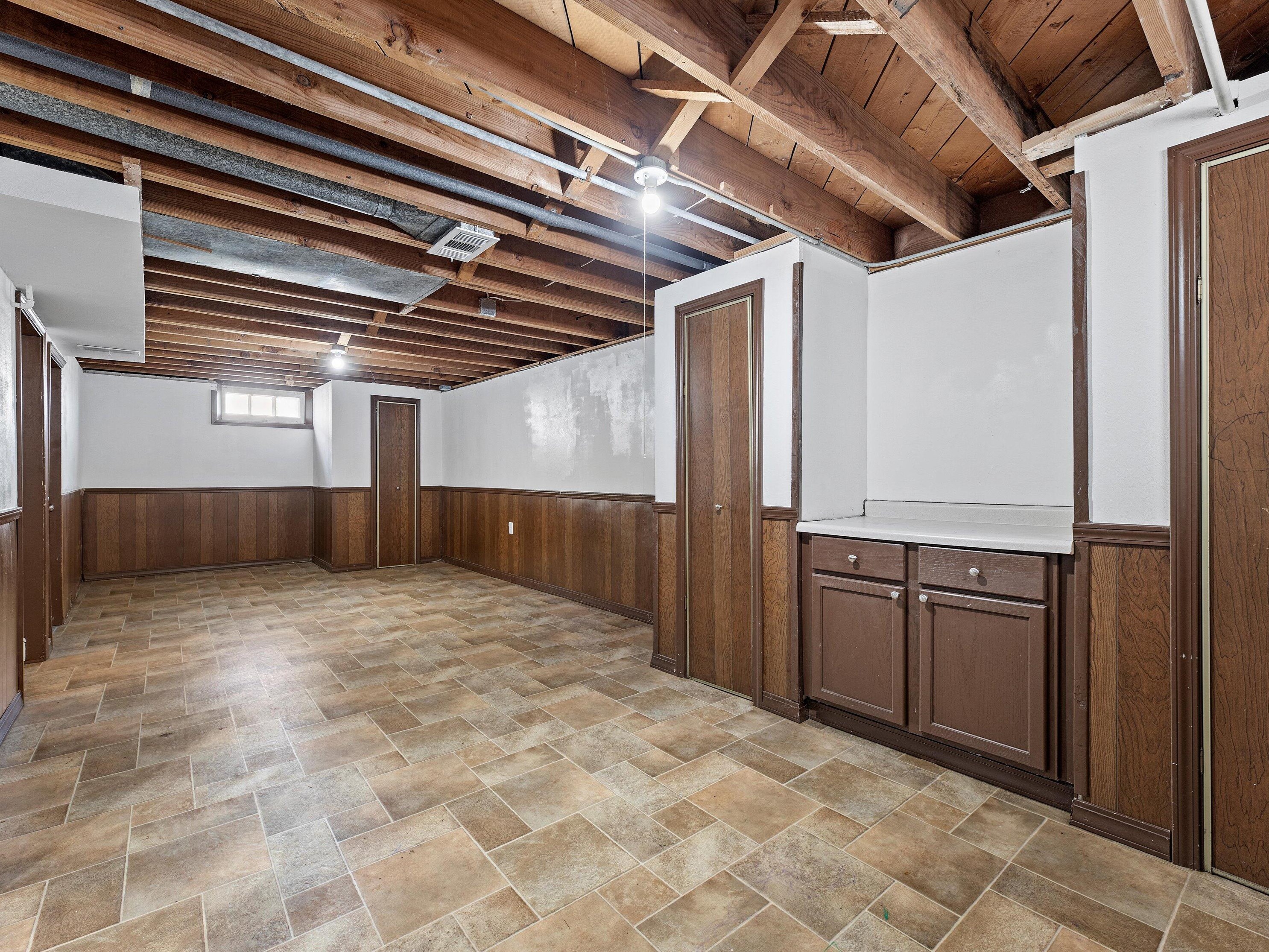 7152 Nash St, Milwaukee WI  53216-1939 exterior