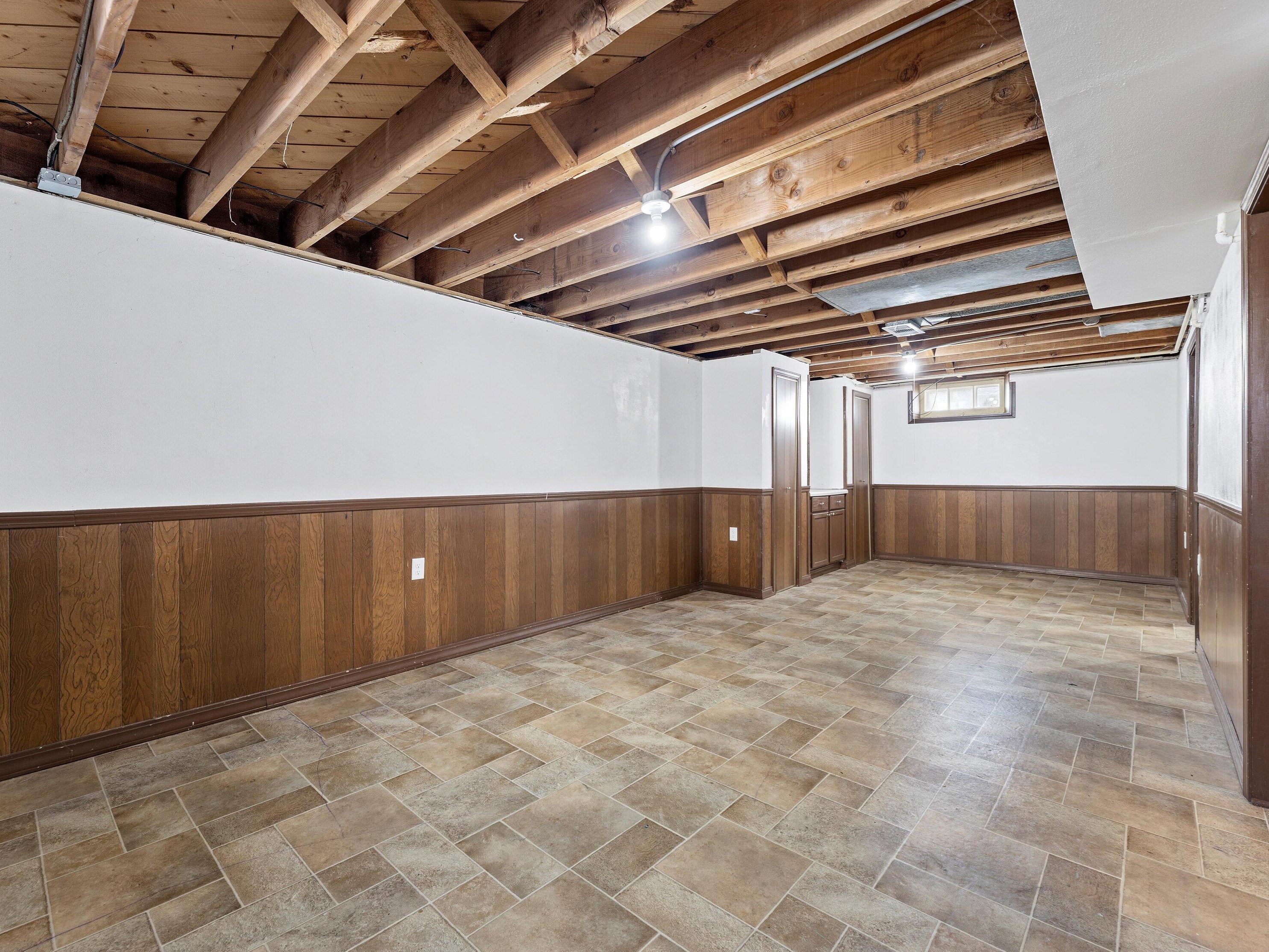 7152 Nash St, Milwaukee WI  53216-1939 exterior