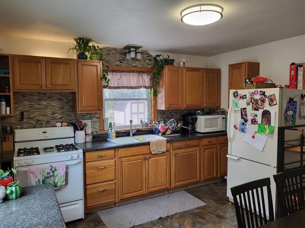 1614 22nd St, Sheboygan WI  53081-2230 exterior