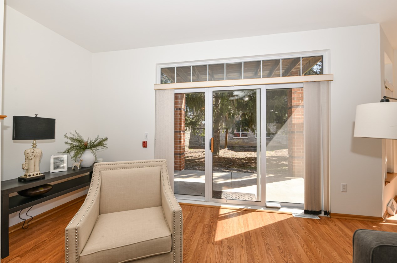 3110 Toldt Pkwy, Milwaukee WI  53227-3960 exterior